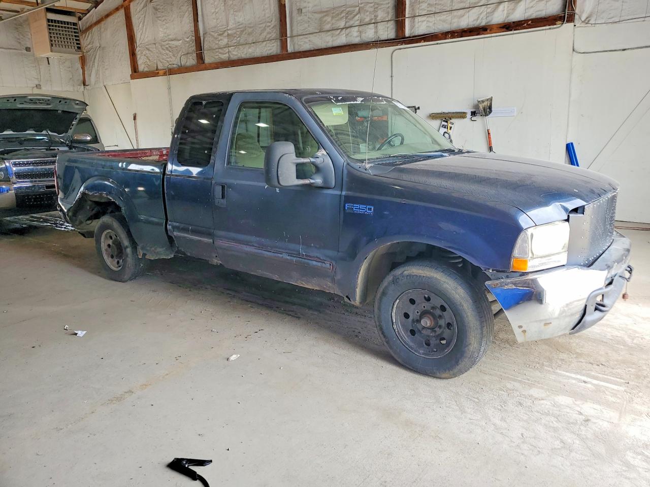 2000 Ford F250 Super Duty Two Tone vin: 1FTNX20F1YEC62819