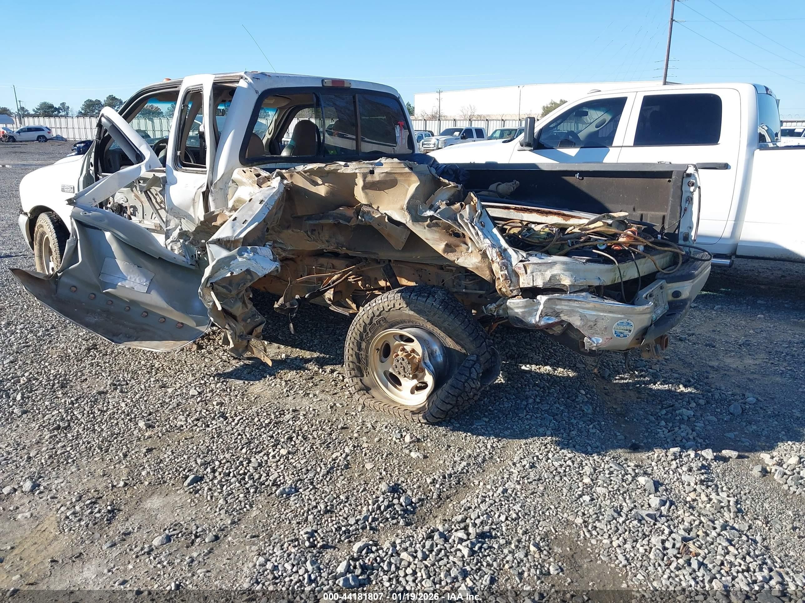 2001 Ford F-250 Lariat/xl/xlt White vin: 1FTNX20F21EA40344