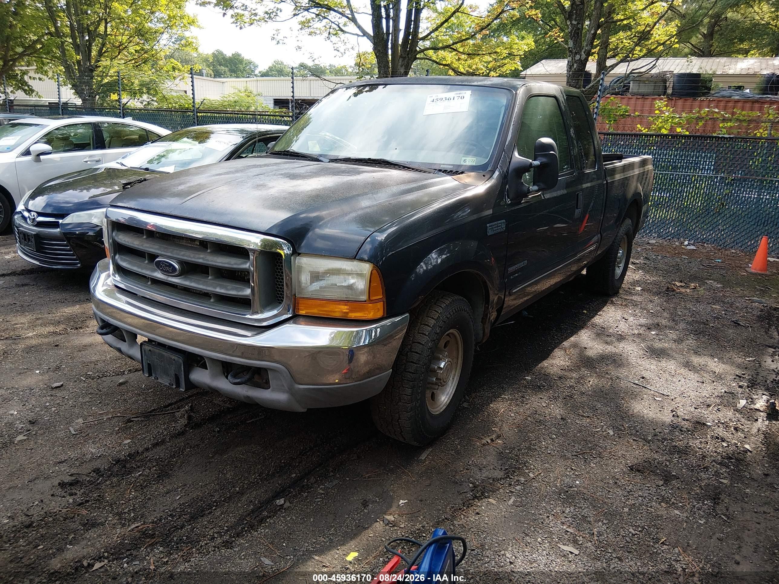 2000 Ford F-250 Lariat/xl/xlt Blue vin: 1FTNX20F3YEC62806