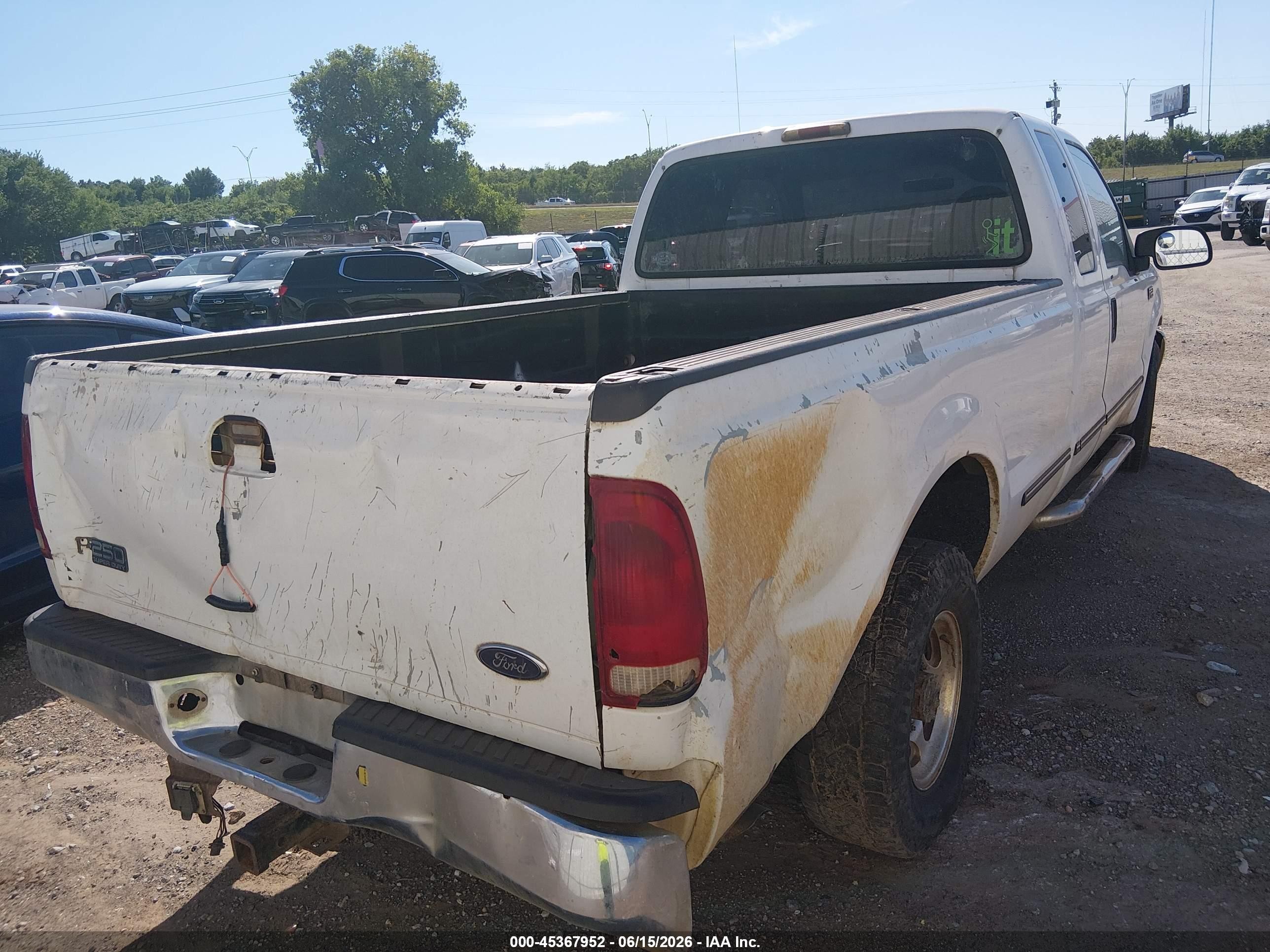 1999 Ford F-250 Lariat/xl/xlt White vin: 1FTNX20F5XEB09021