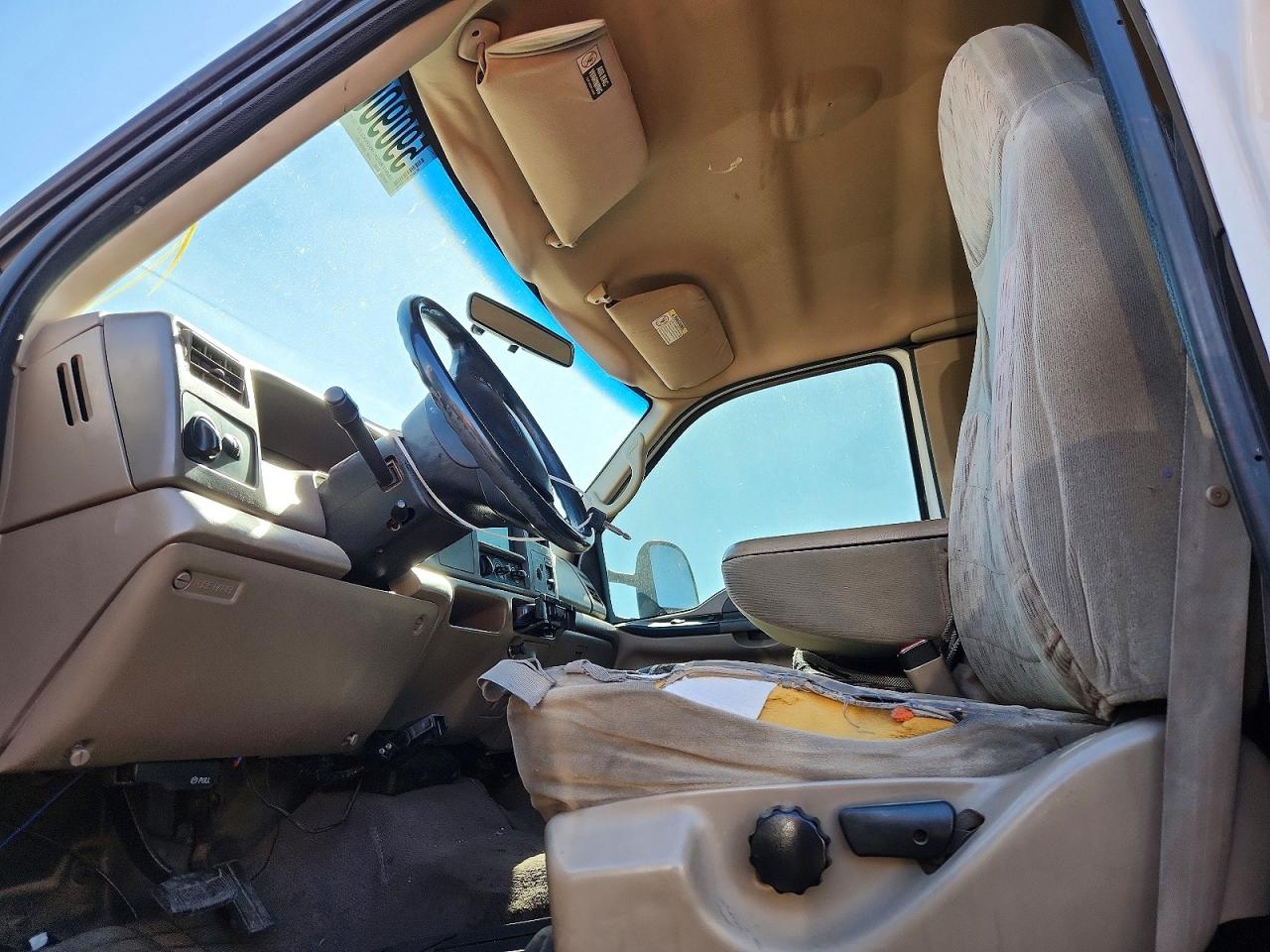 2000 Ford F250 Super Duty White vin: 1FTNX20F6YED96936
