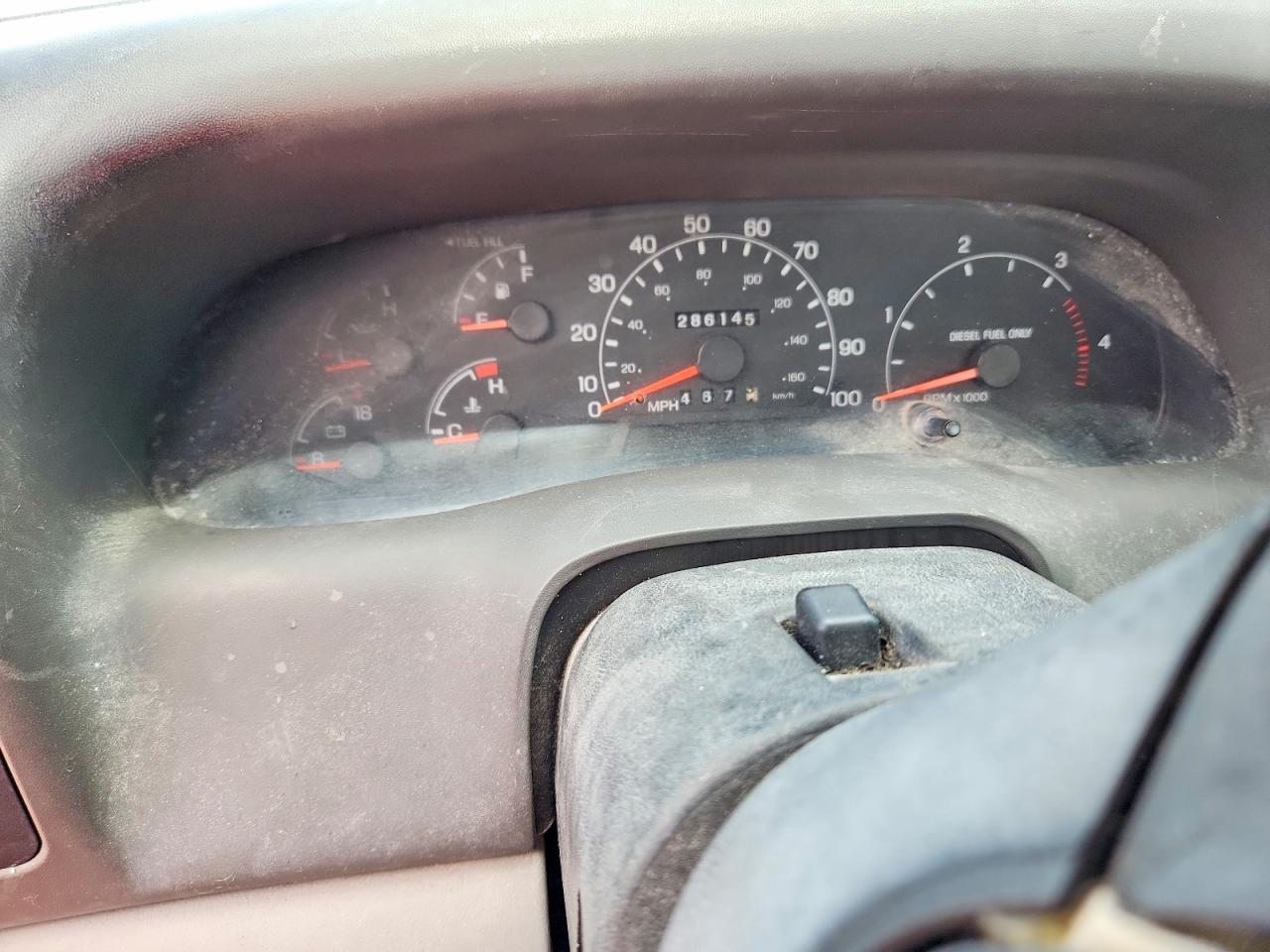 2000 Ford F250 Super Duty White vin: 1FTNX20F8YEB38384