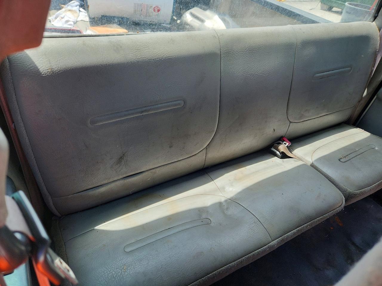 2000 Ford F250 Super Duty White vin: 1FTNX20F8YEB38384