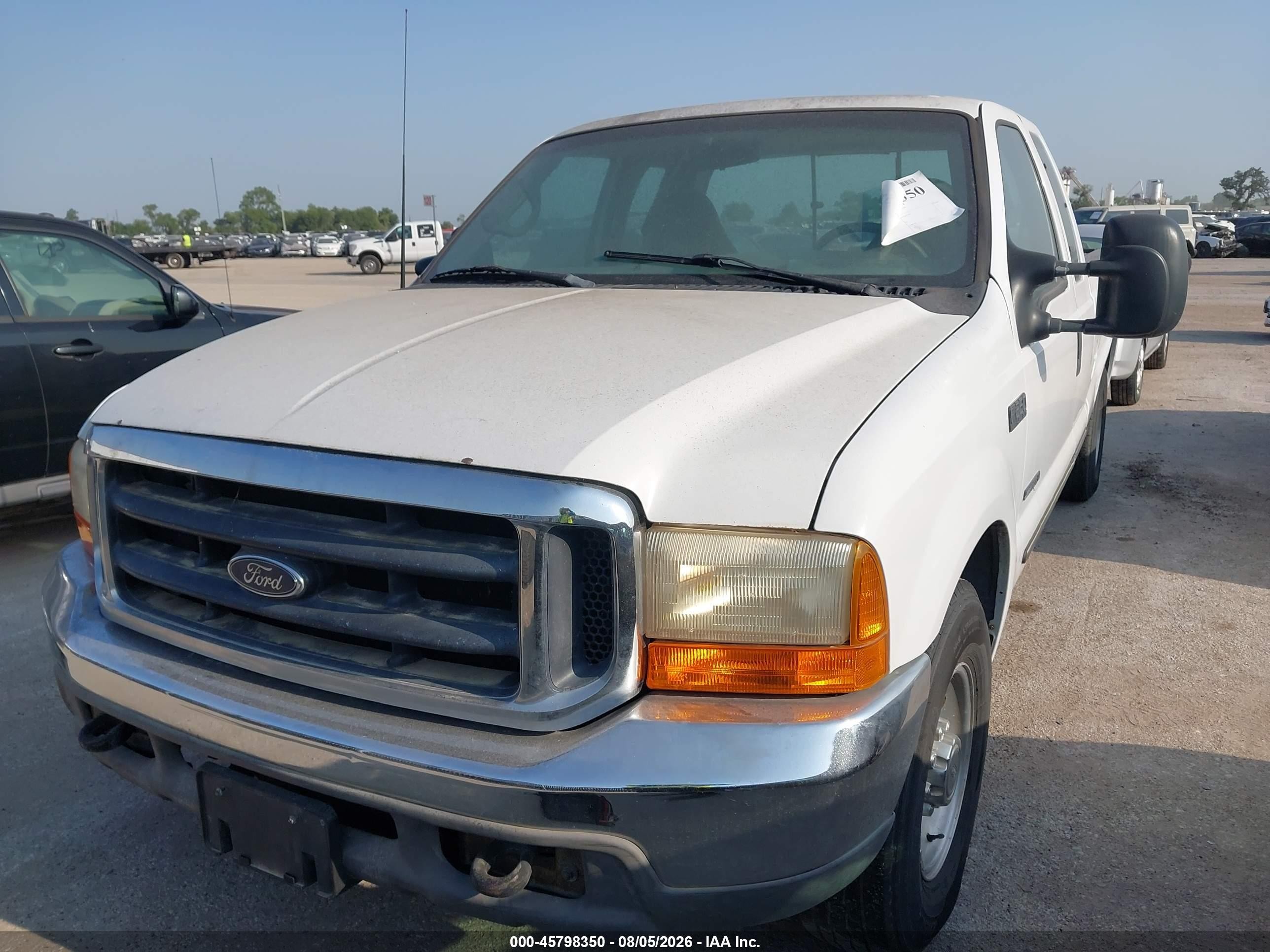 2000 Ford F-250 Lariat/xl/xlt White vin: 1FTNX20F9YEB28575
