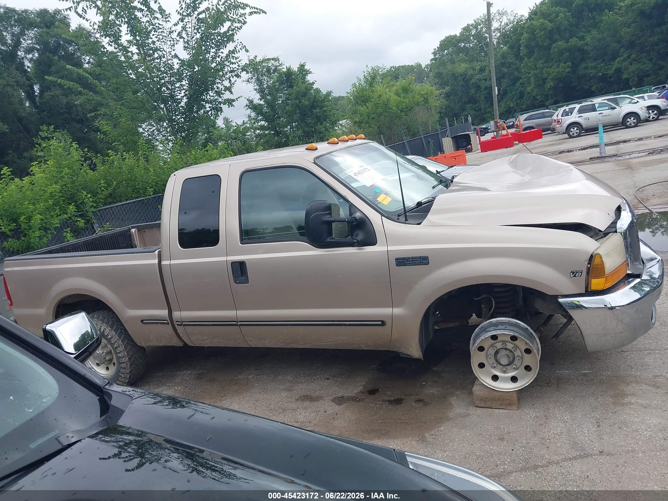 1999 Ford F-250 Lariat/xl/xlt Tan vin: 1FTNX20L0XEA97012