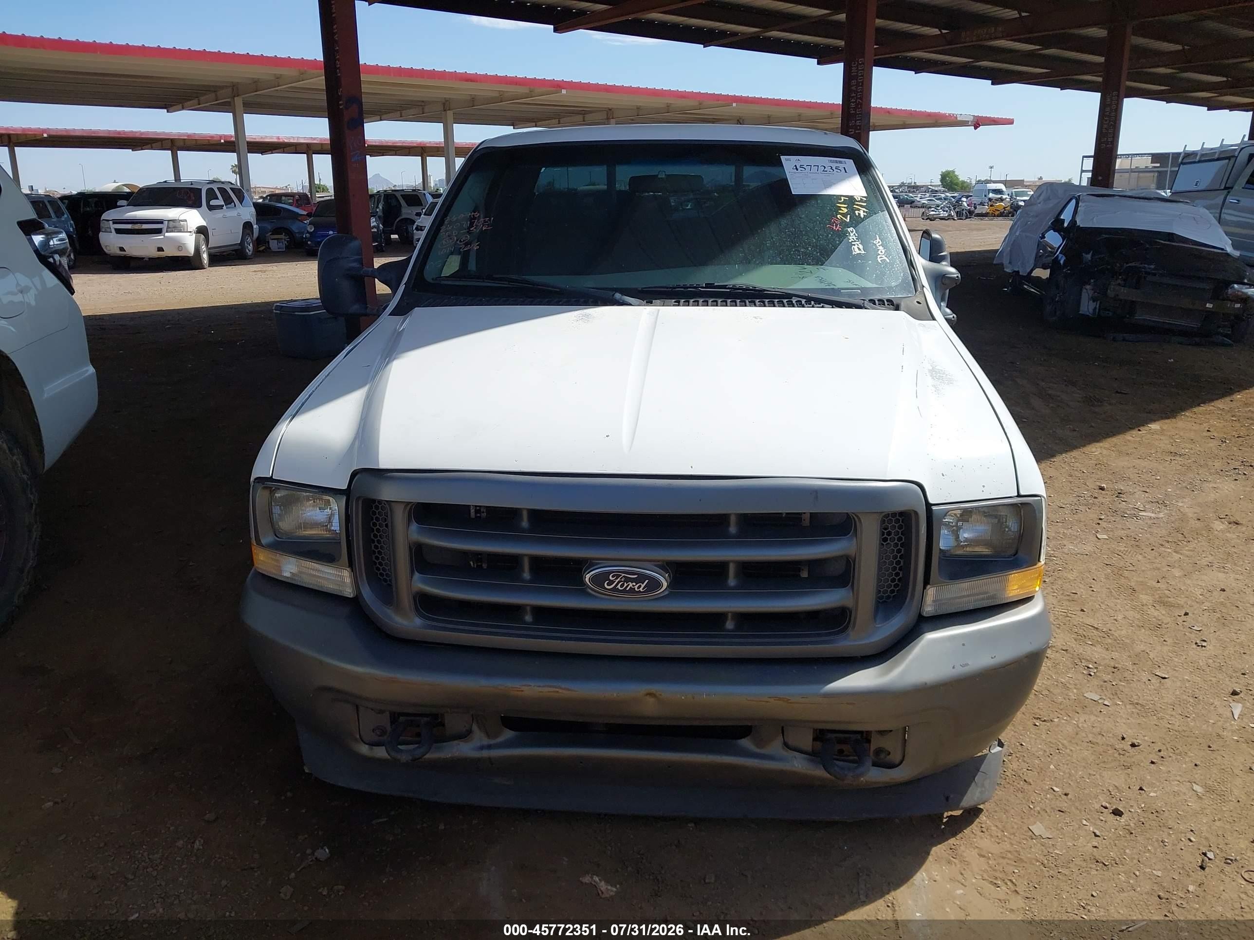 2002 Ford F-250   Белый vin: 1FTNX20L12EB05319