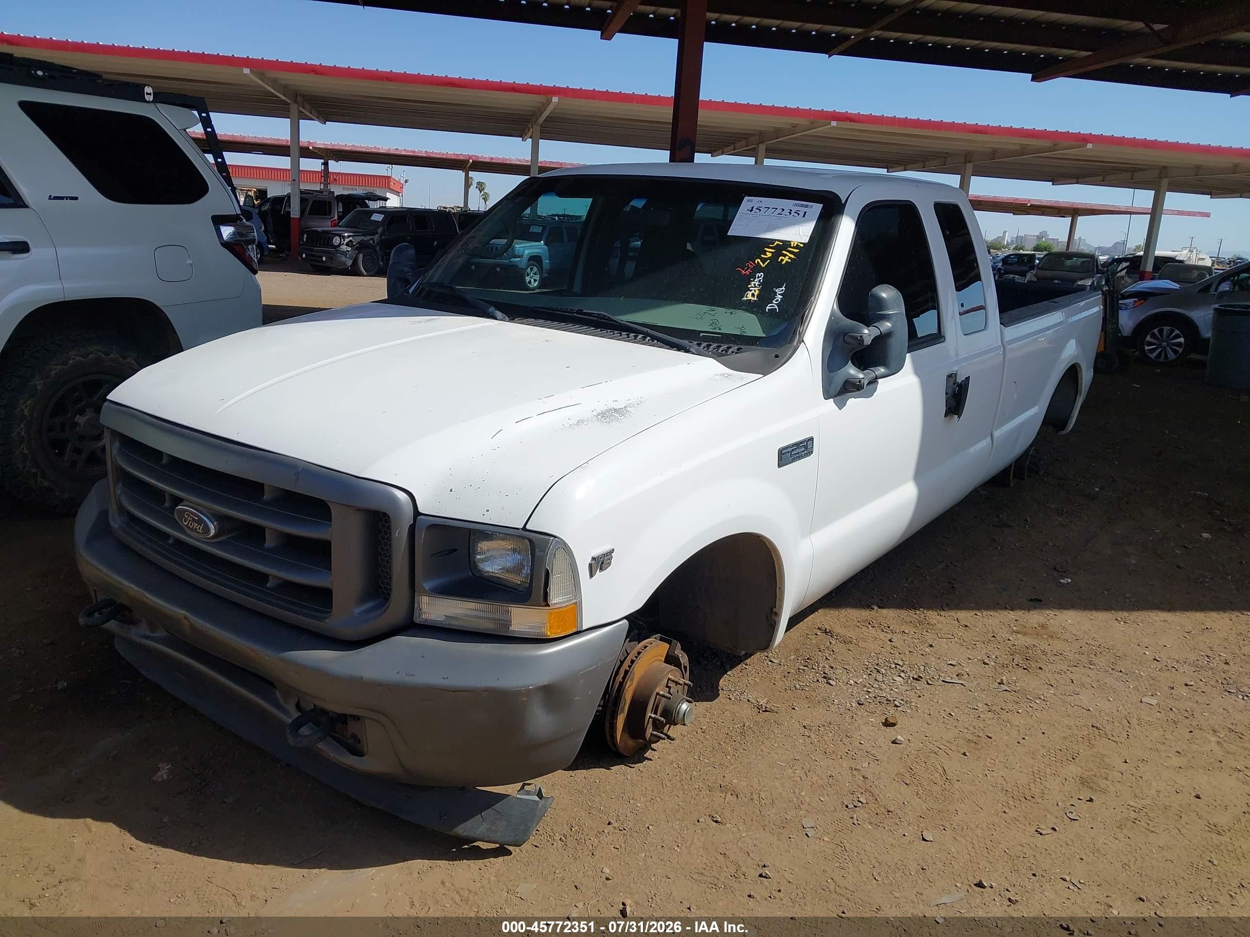 2002 Ford F-250   Белый vin: 1FTNX20L12EB05319