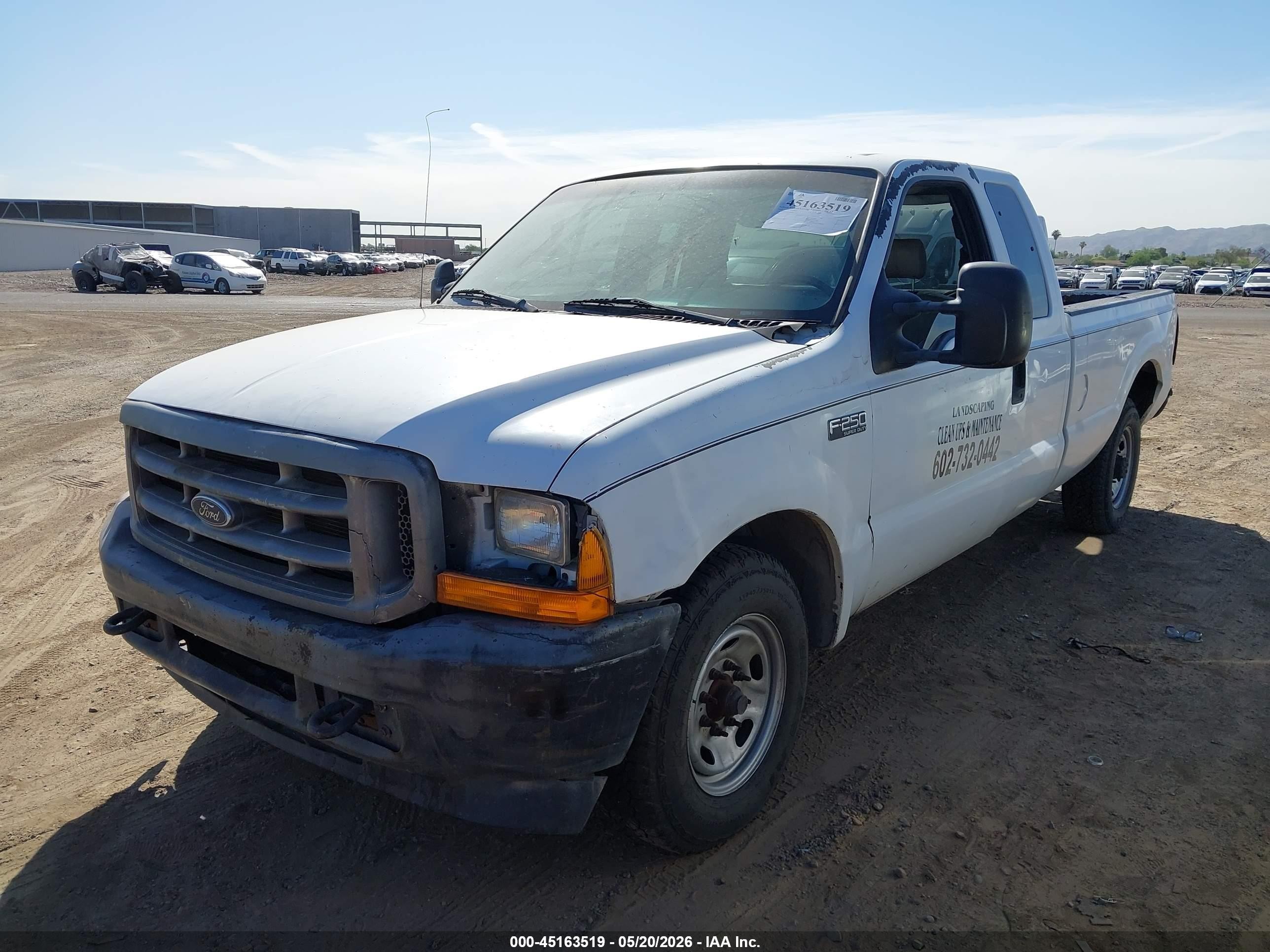 2004 Ford F-250   White vin: 1FTNX20L44EB21369