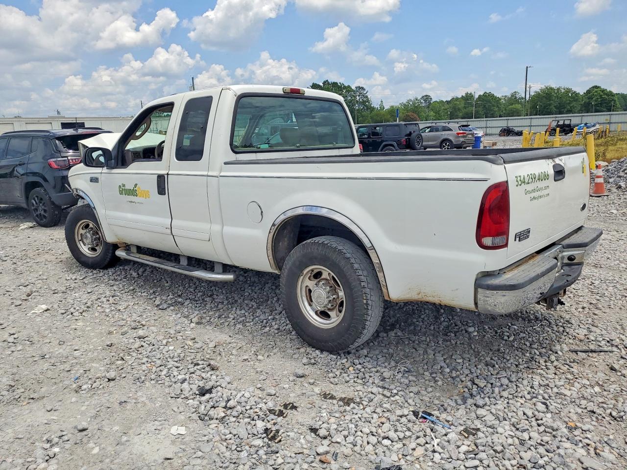 2003 Ford F250 Super Duty White vin: 1FTNX20L53EA15141