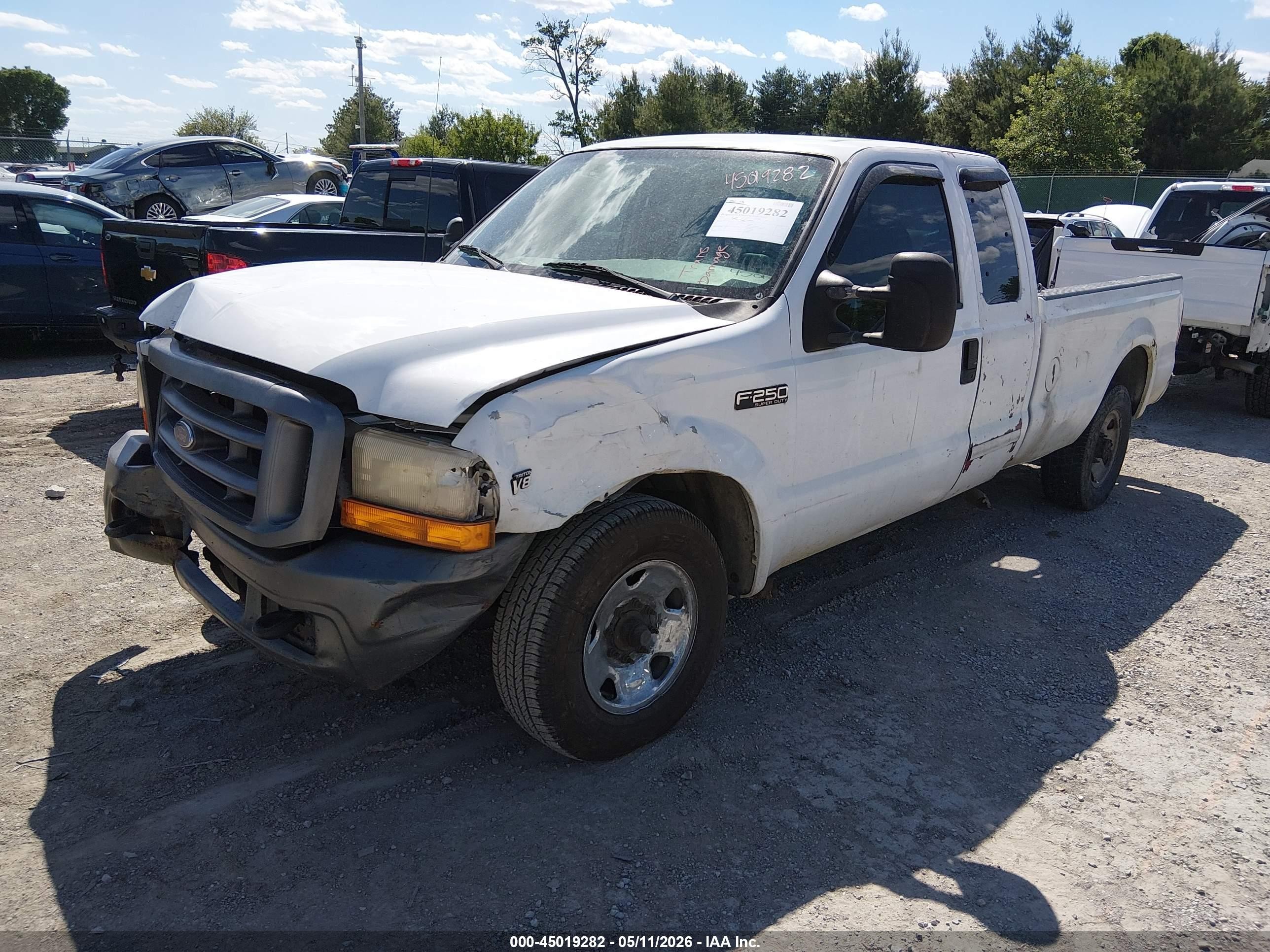 2000 Ford F-250 Lariat/xl/xlt White vin: 1FTNX20L7YEB44053