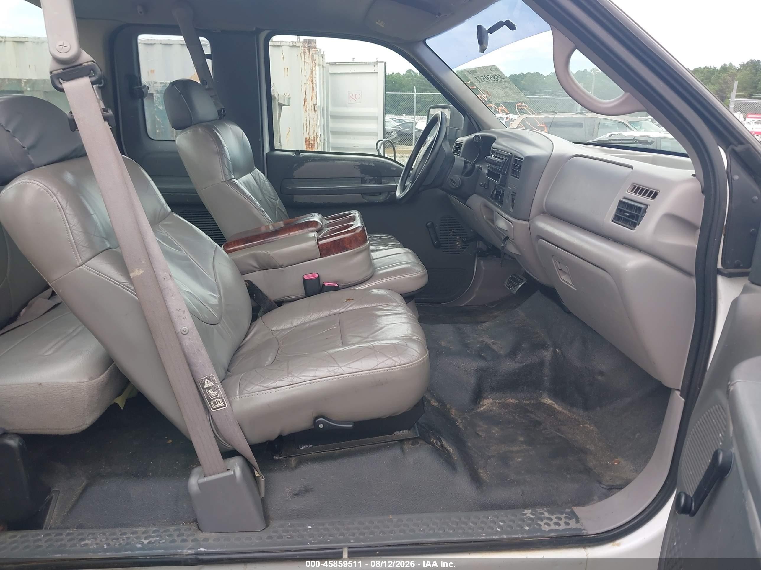 2000 Ford F-250 Lariat/xl/xlt White vin: 1FTNX20L7YEC03649