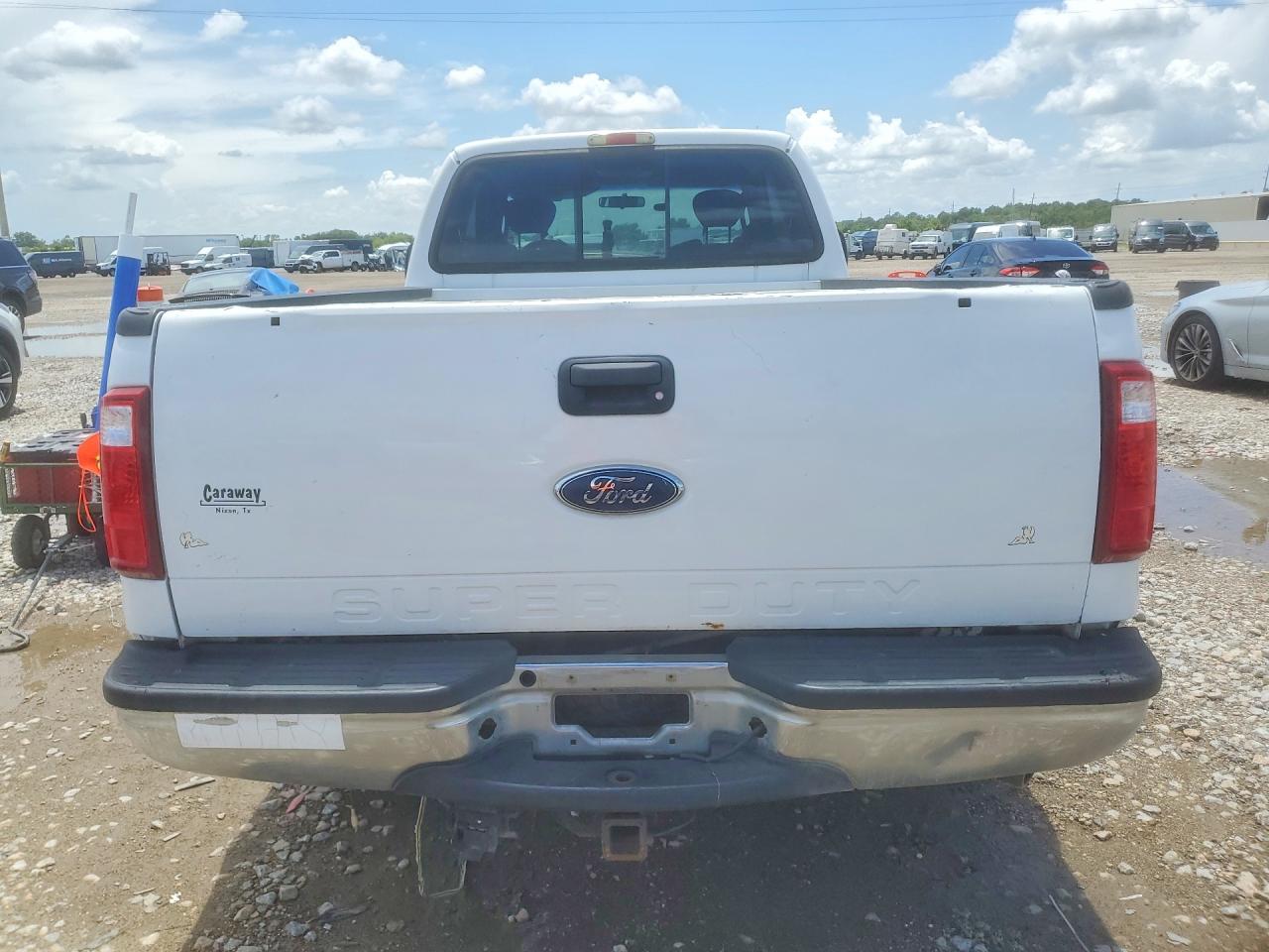2003 Ford F250 Super Duty White vin: 1FTNX20L93EB85003