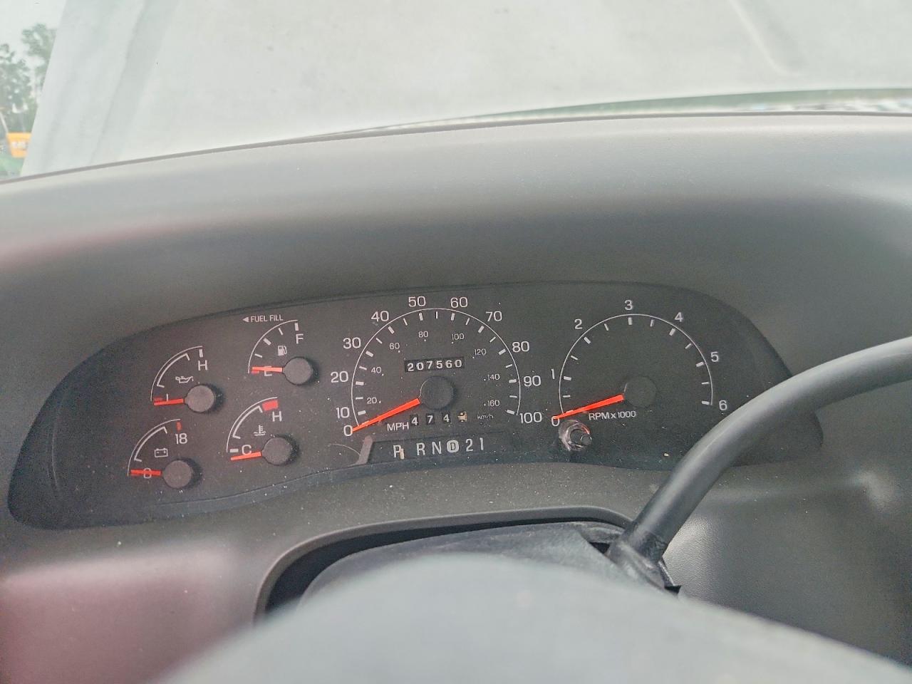 2000 Ford F250 Super Duty Silver vin: 1FTNX20L9YEC95685