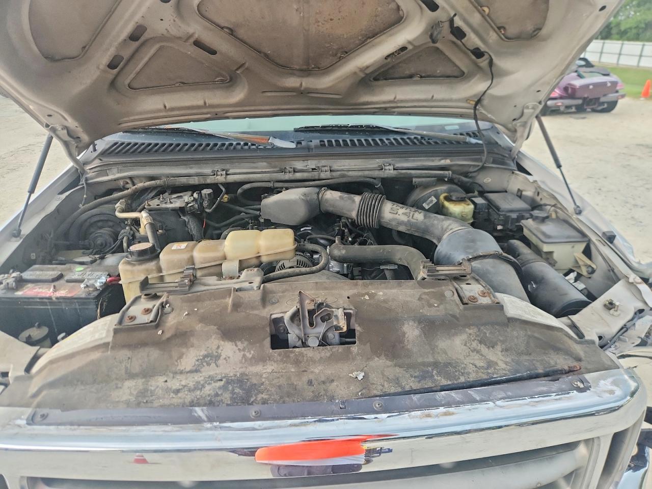 2000 Ford F250 Super Duty Silver vin: 1FTNX20L9YEC95685