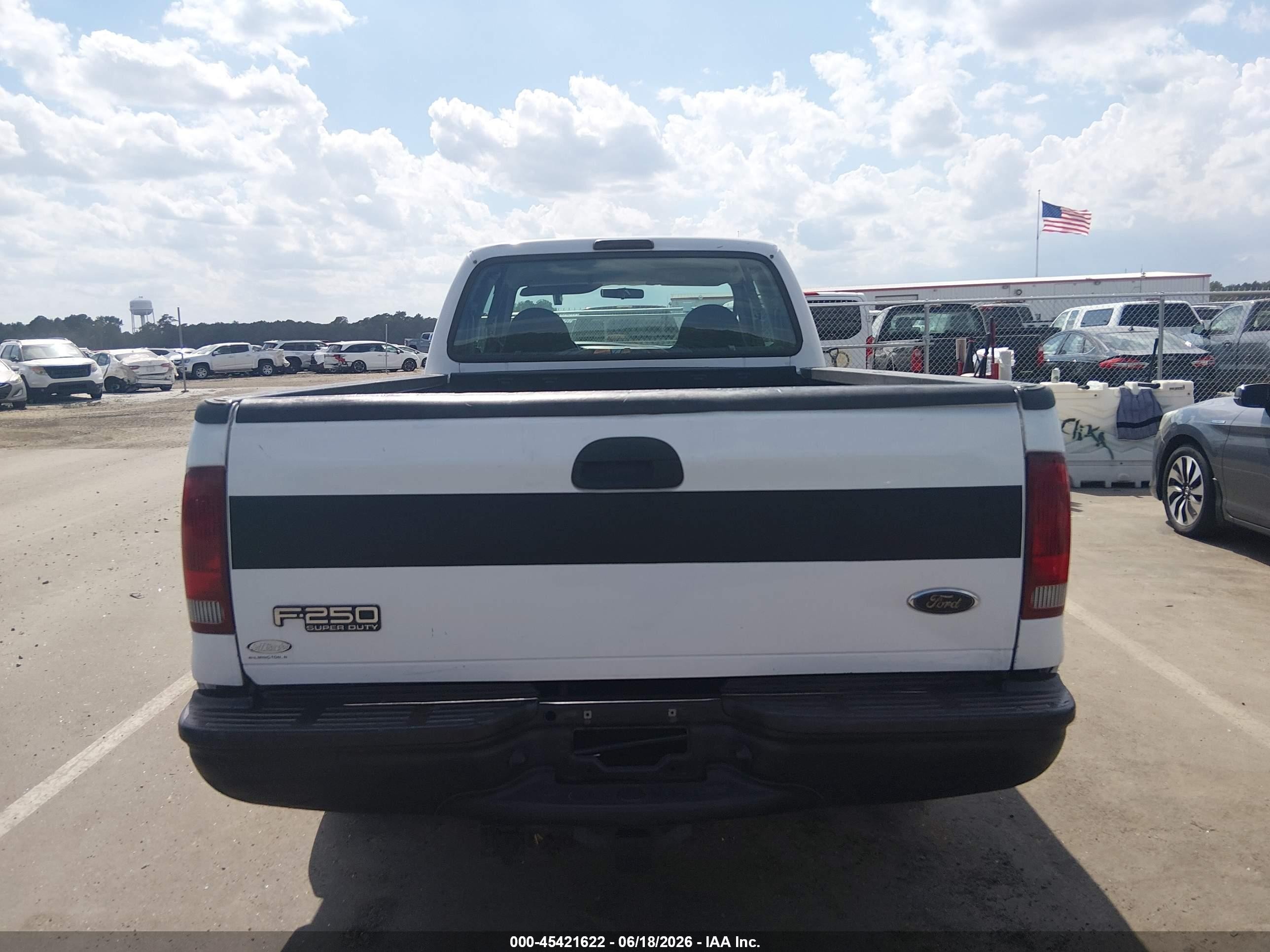 2002 Ford F-250 Lariat/xl/xlt Белый vin: 1FTNX20LX2ED70286
