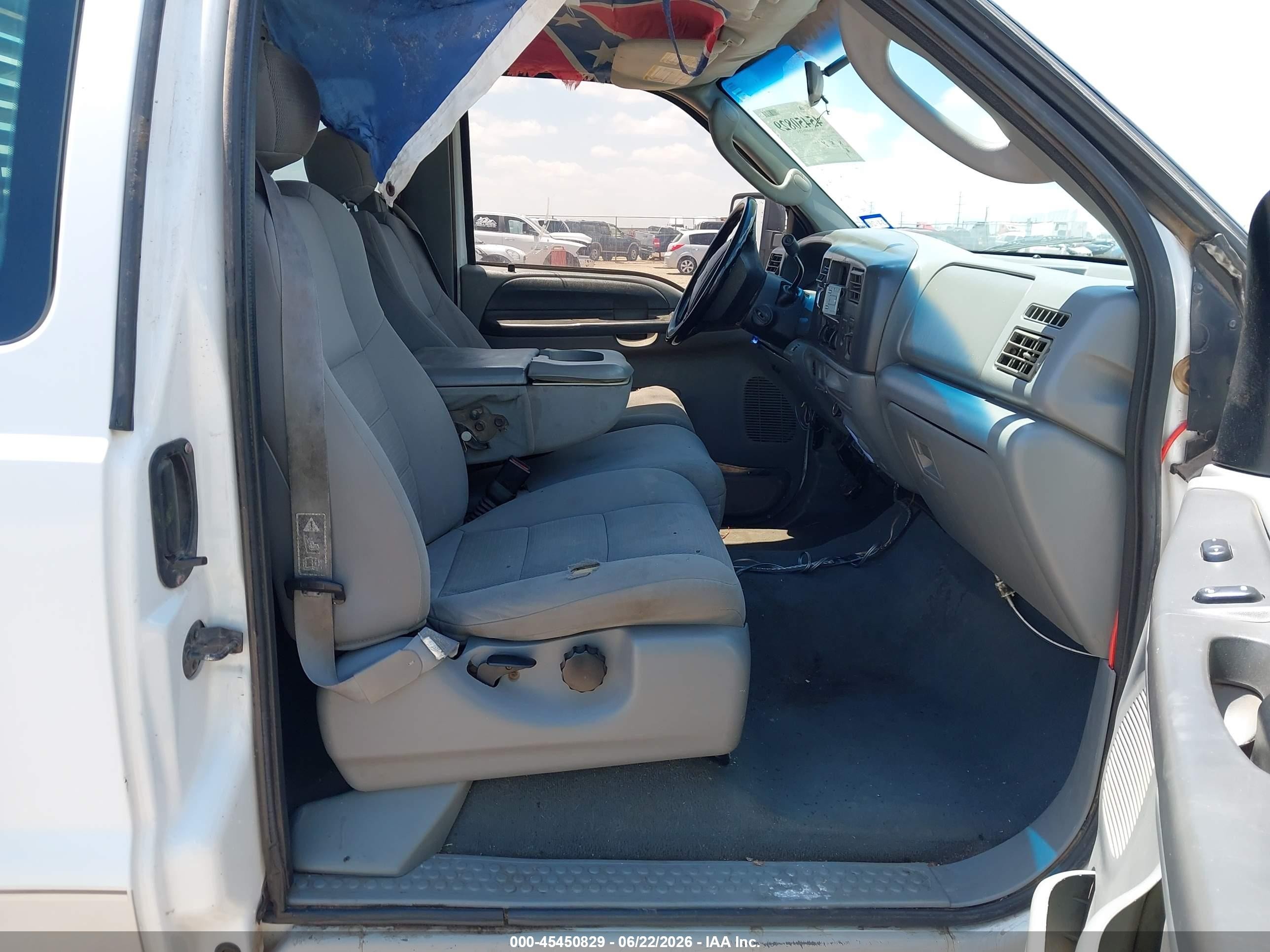 2004 Ford F-250 Lariat/xl/xlt White vin: 1FTNX20LX4ED16134