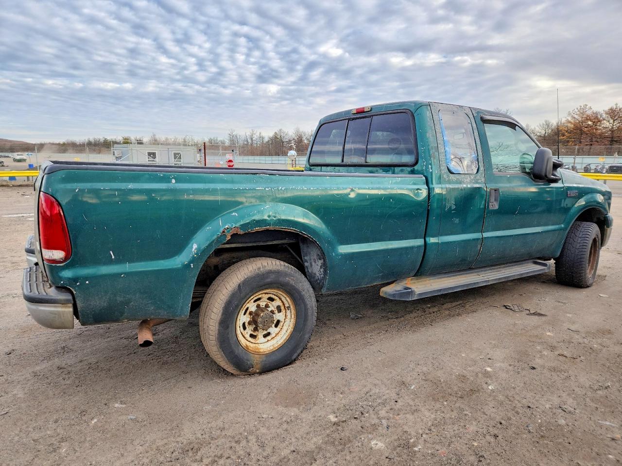 2000 Ford F250 Super Duty Green vin: 1FTNX20LXYEA59076