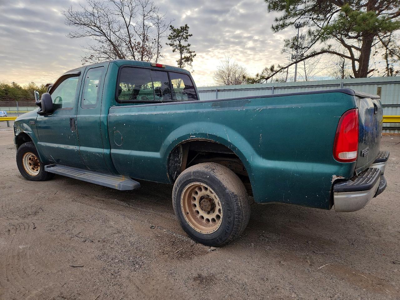 2000 Ford F250 Super Duty Green vin: 1FTNX20LXYEA59076