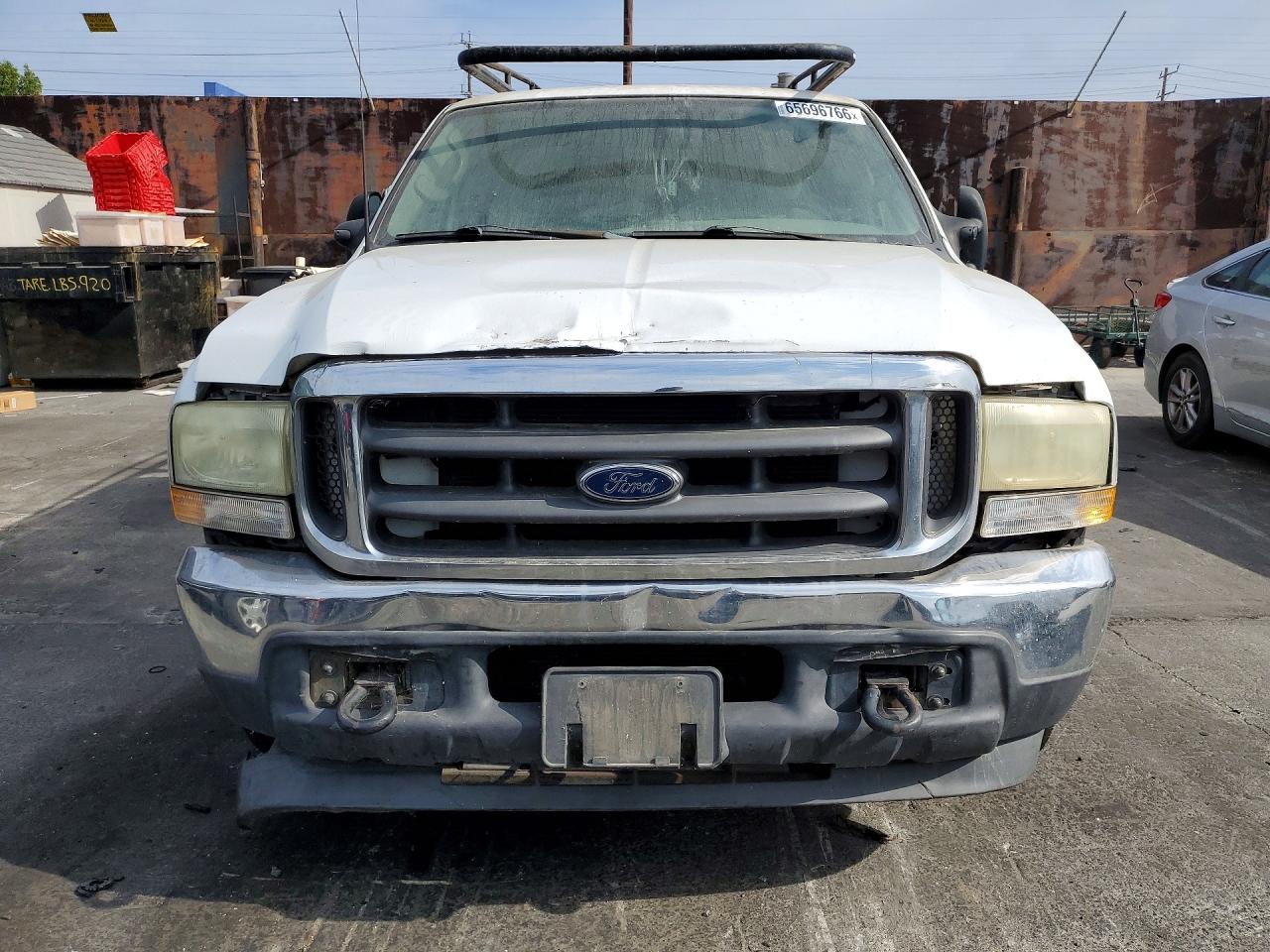 2003 Ford F250 Super Duty White vin: 1FTNX20P13EC75863