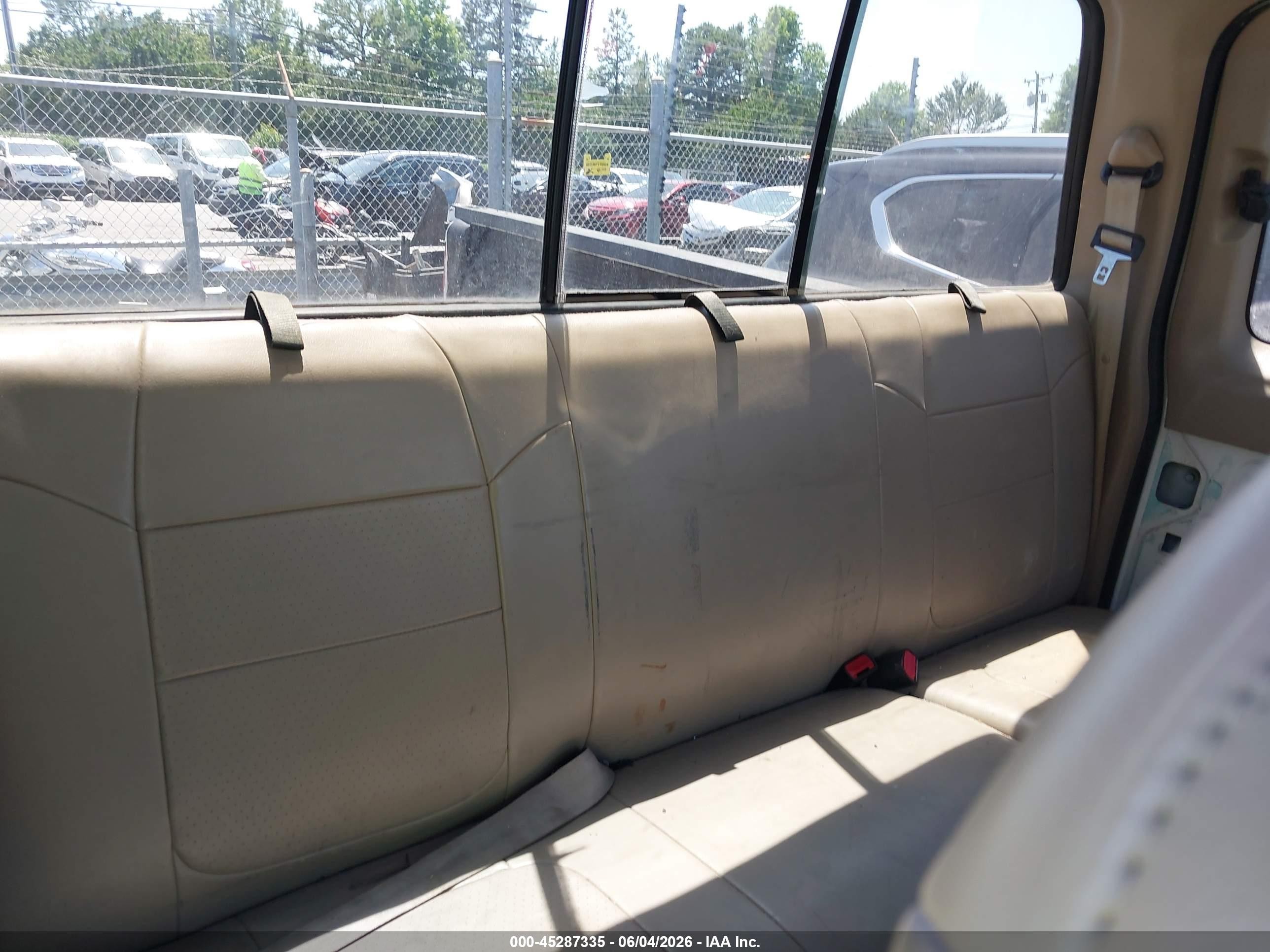 2003 Ford F-250 Lariat/xl/xlt Белый vin: 1FTNX20P43EB41252