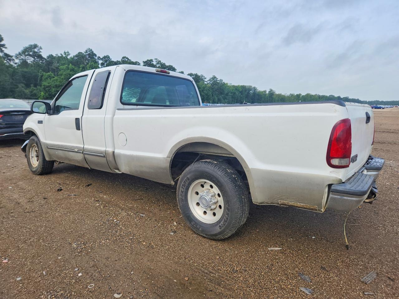 2000 Ford F250 Super Duty White vin: 1FTNX20S2YEA83976