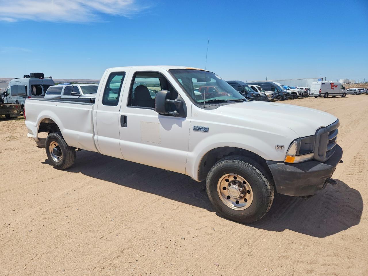 2004 Ford F250 Super Duty White vin: 1FTNX20S54EC95846