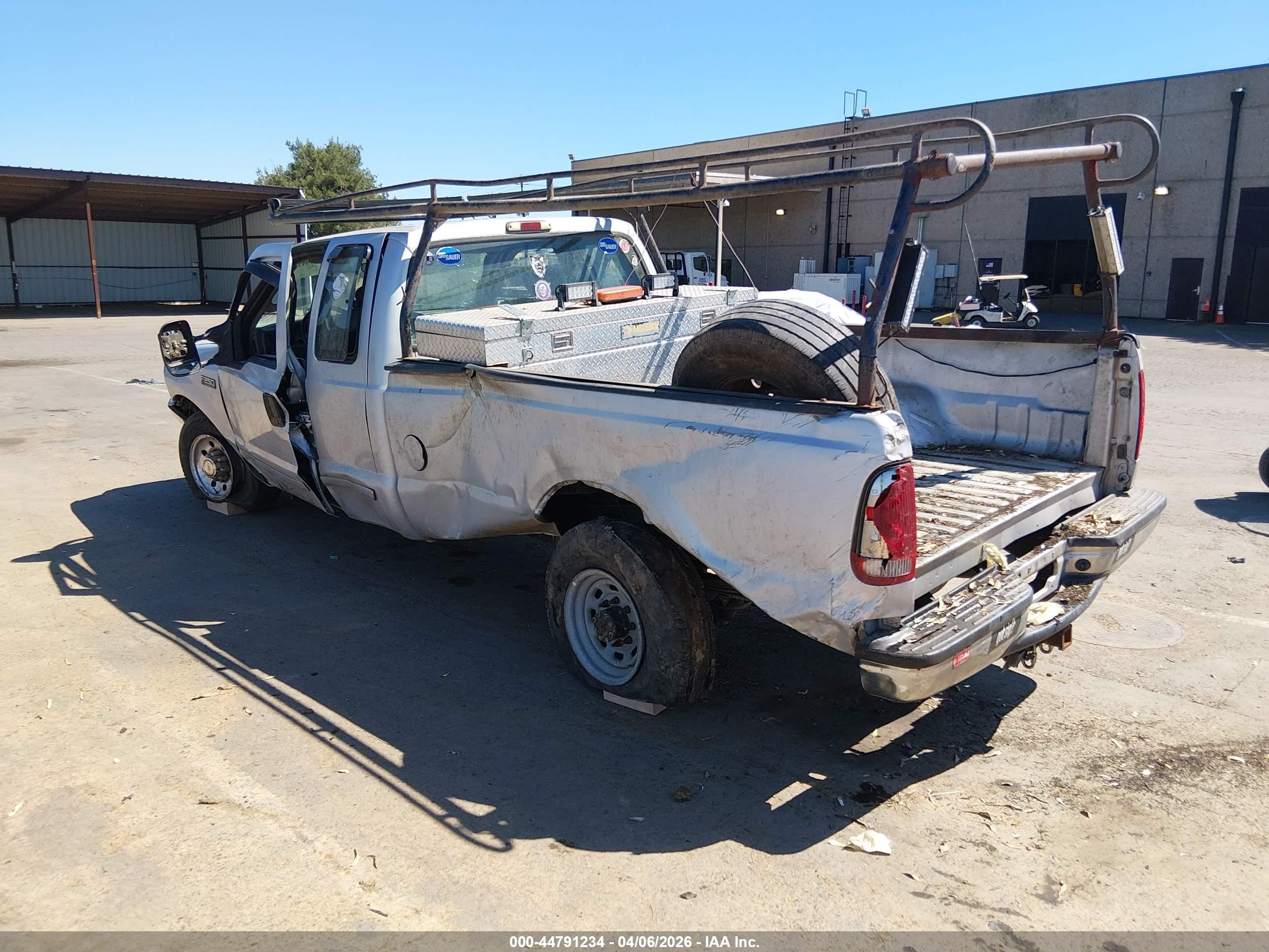 2003 Ford F-250 Lariat/xl/xlt Silver vin: 1FTNX20S63EB88402