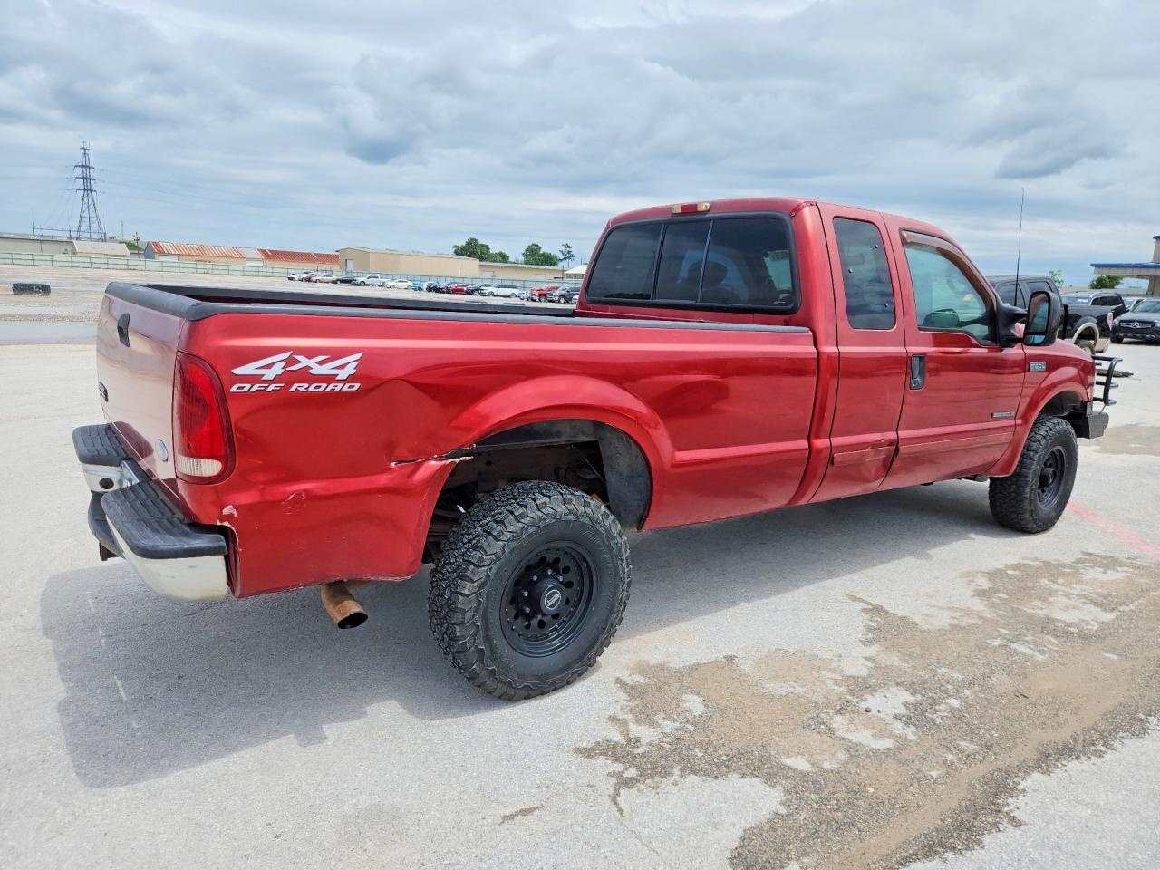 2002 Ford F250 Super Duty Red vin: 1FTNX21F02EB75452