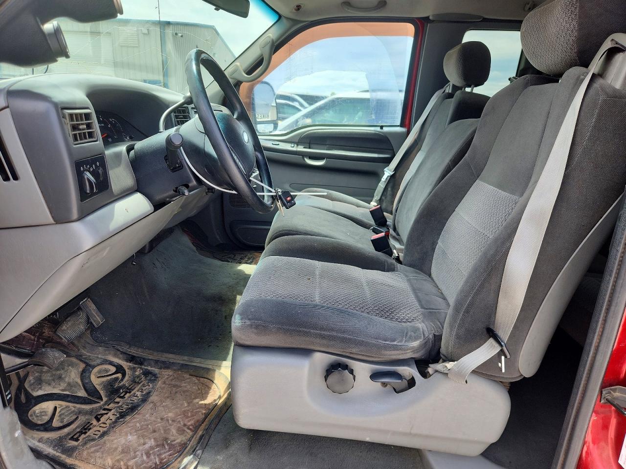 2002 Ford F250 Super Duty Red vin: 1FTNX21F02EB75452