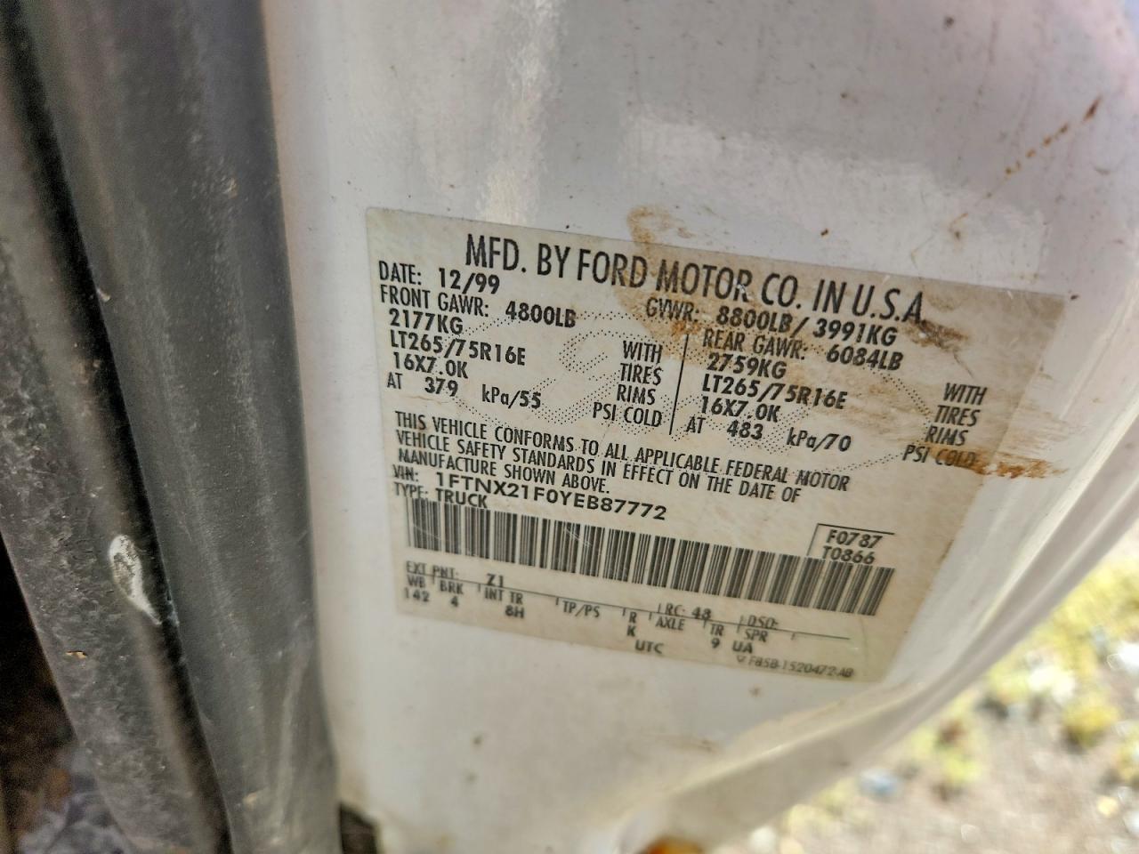 2000 Ford F250 Super Duty White vin: 1FTNX21F0YEB87772