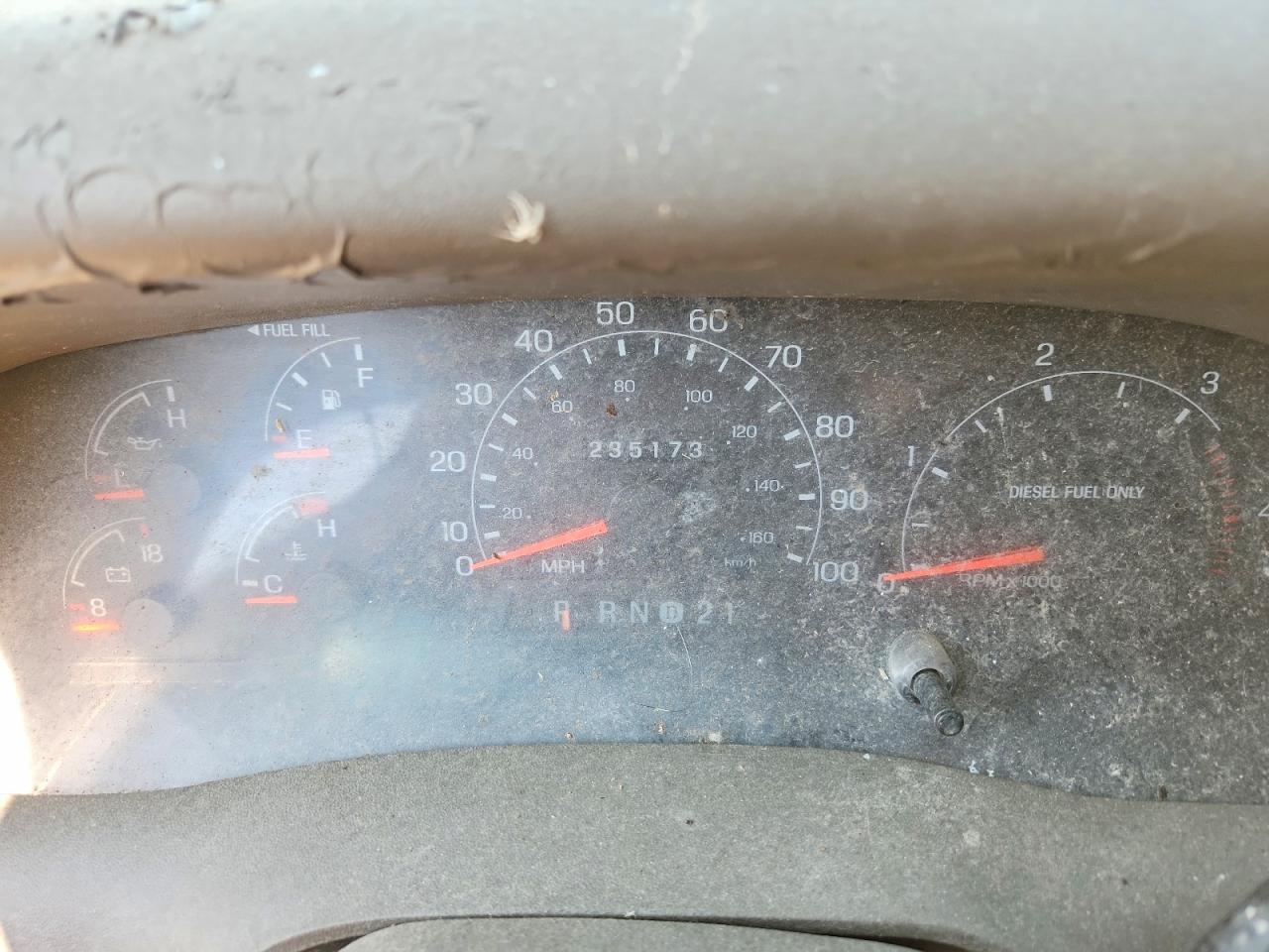 2000 Ford F250 Super Duty White vin: 1FTNX21F0YEB87772