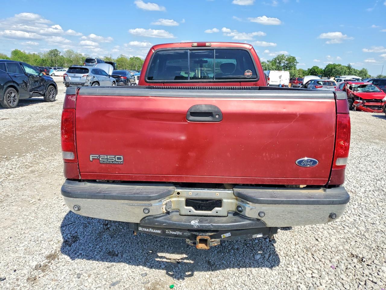 2001 Ford F250 Super Duty Maroon vin: 1FTNX21F11EB29532