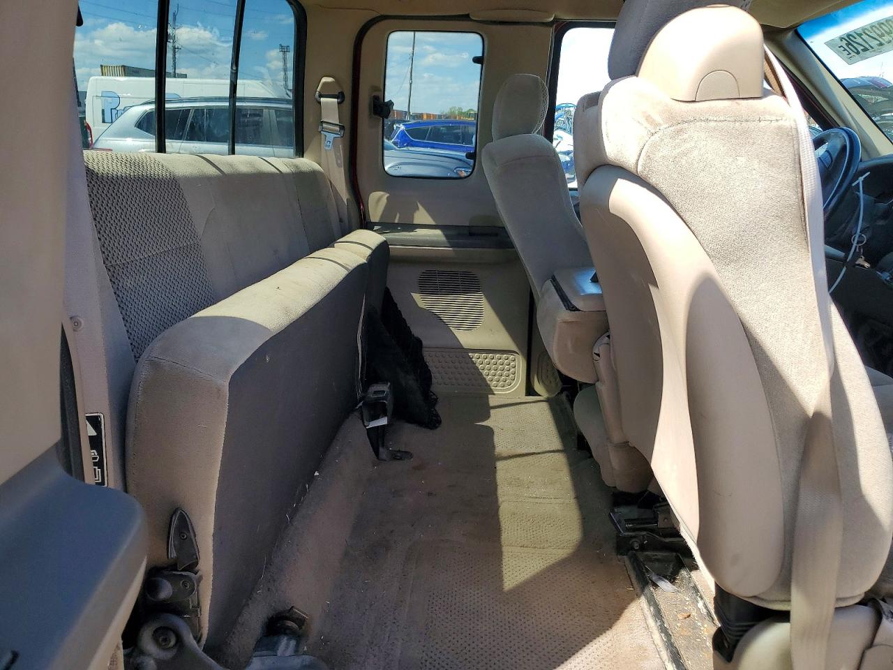 2001 Ford F250 Super Duty Maroon vin: 1FTNX21F11EB29532