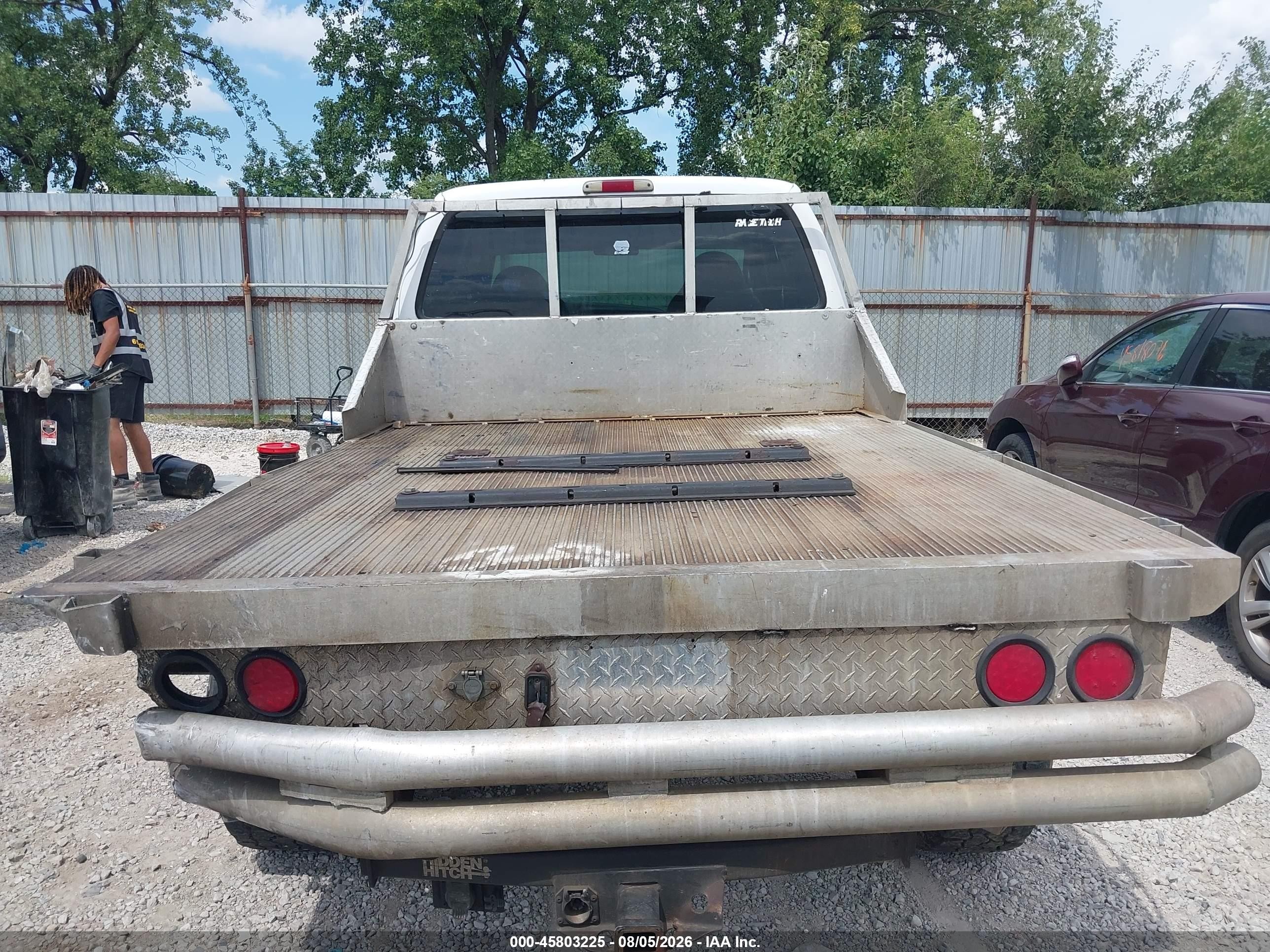 1999 Ford F-250 Lariat/xl/xlt White vin: 1FTNX21F1XED70306