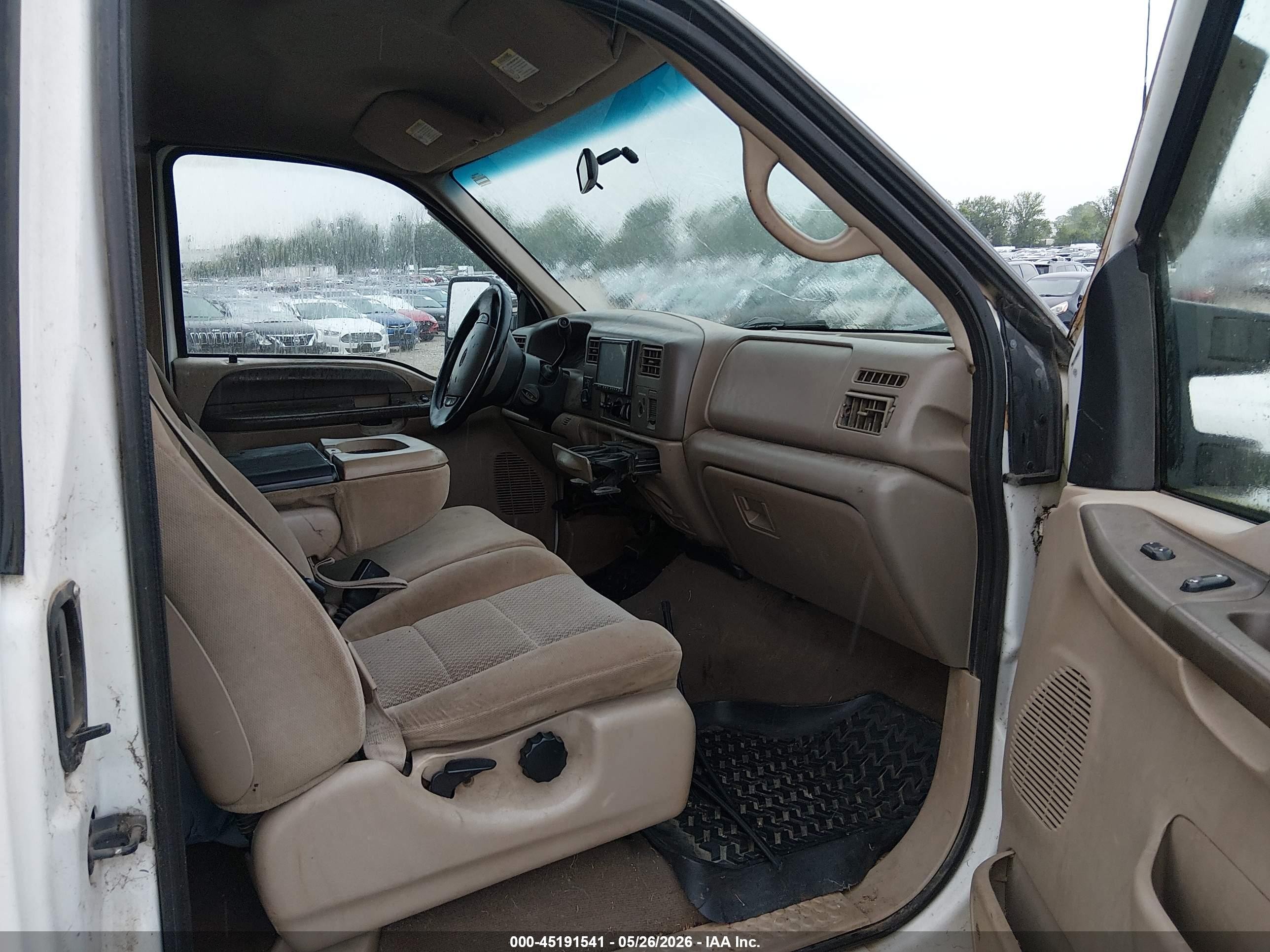 2002 Ford F-250 Lariat/xl/xlt Белый vin: 1FTNX21F22ED62224