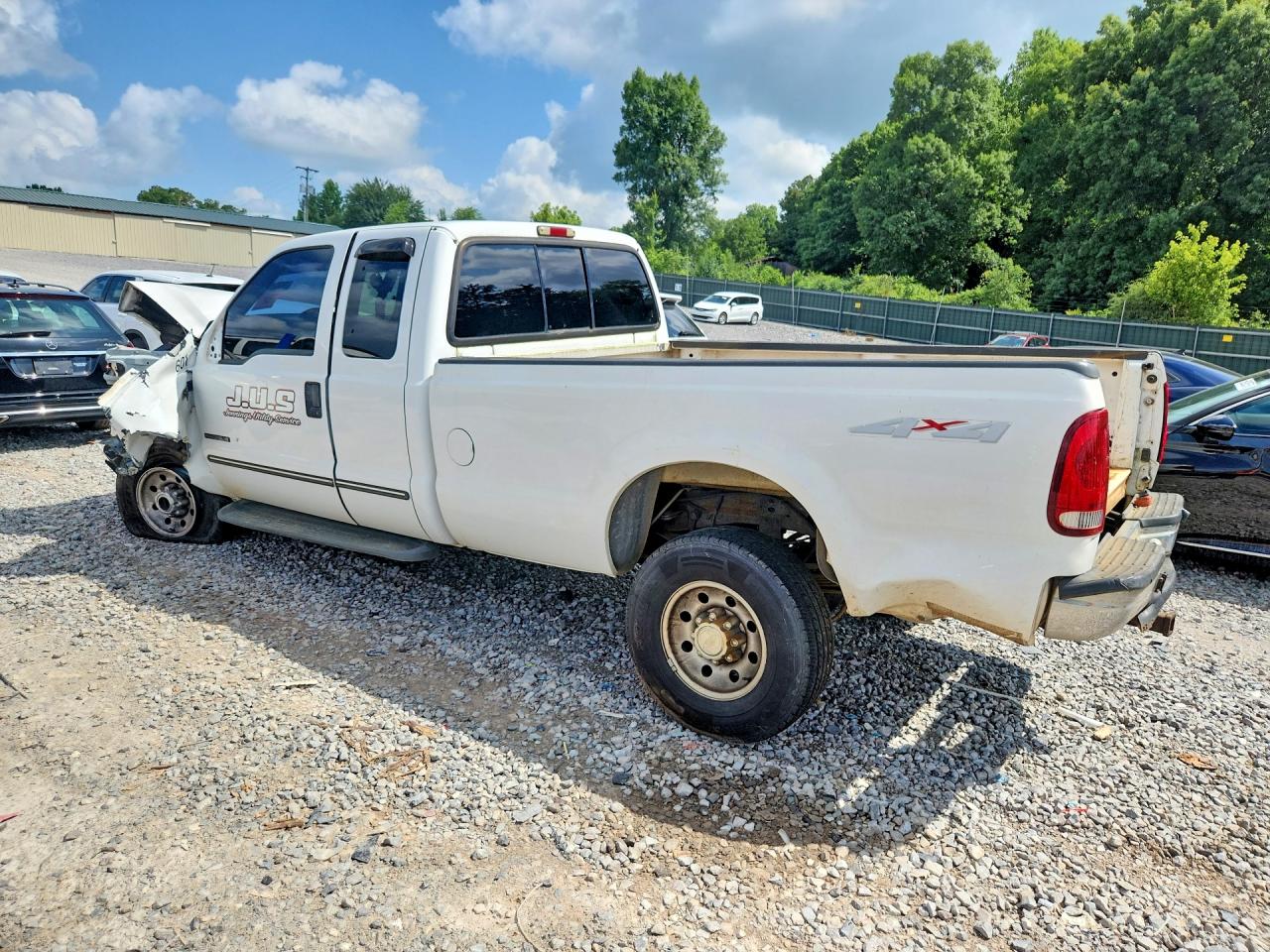 1999 Ford F250 Super Duty White vin: 1FTNX21F2XEE54974