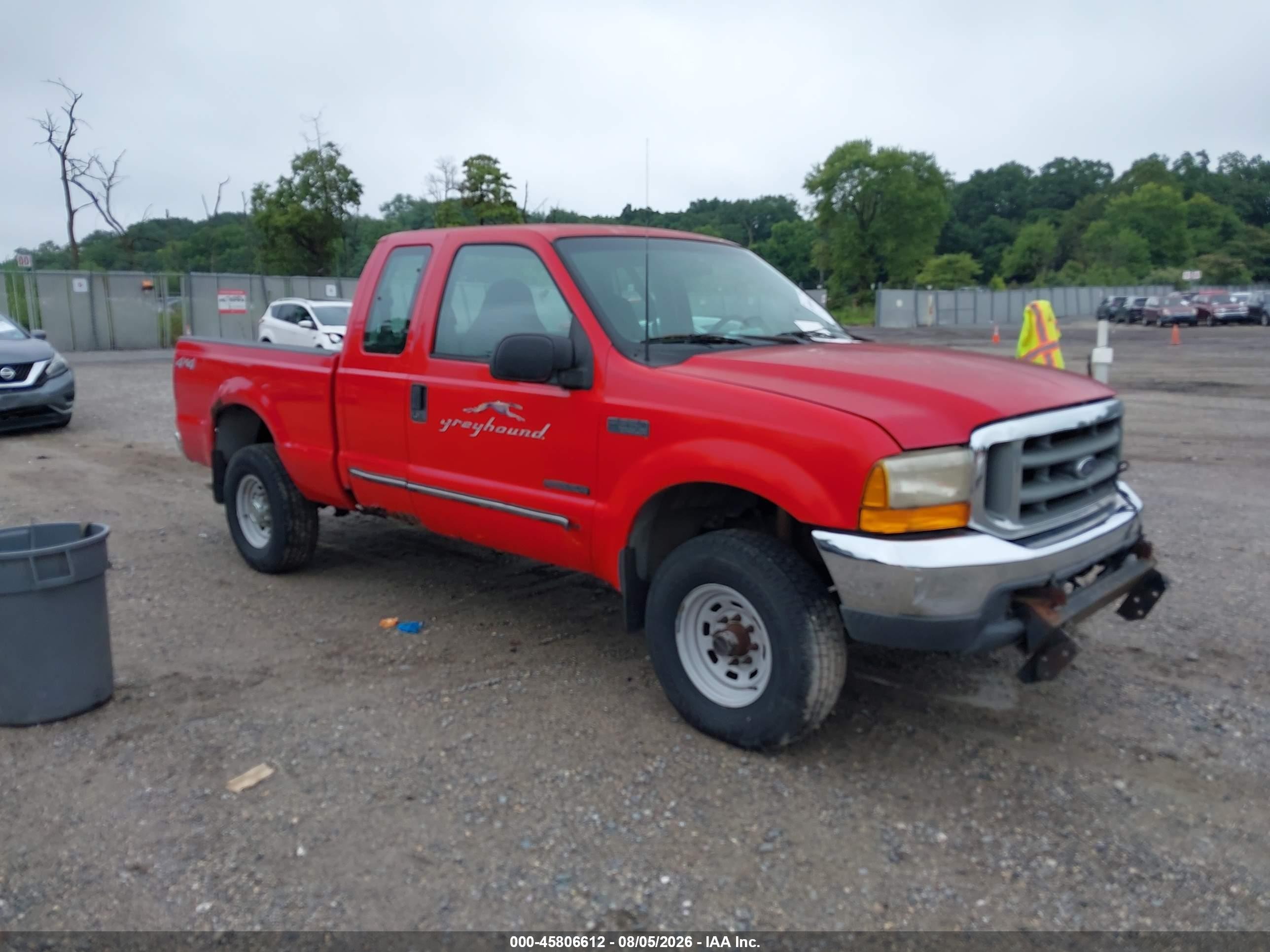 2000 Ford F-250 Lariat/xl/xlt Red vin: 1FTNX21F2YEE56502