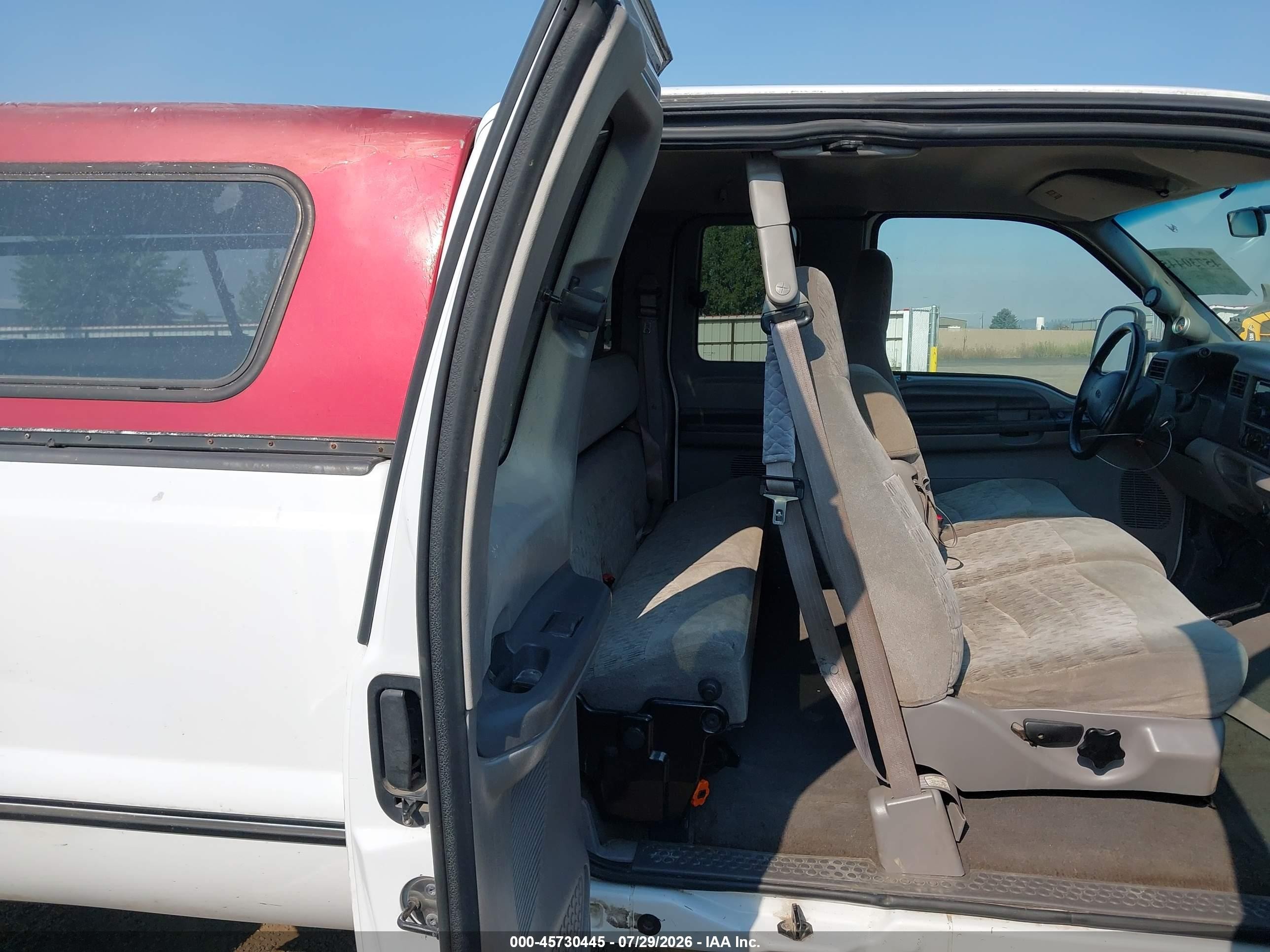 1999 Ford F-250 Lariat/xl/xlt White vin: 1FTNX21F3XEB61942