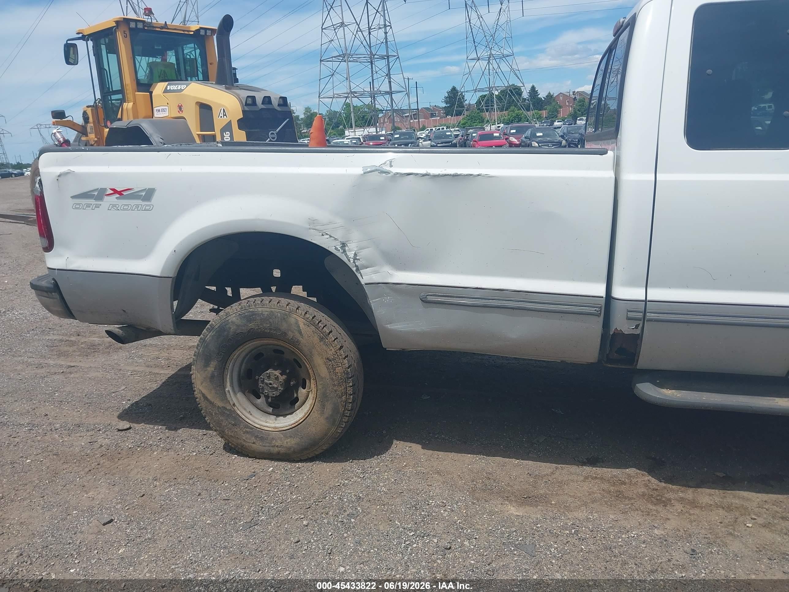 1999 Ford F-250 Lariat/xl/xlt White vin: 1FTNX21F3XEC03039