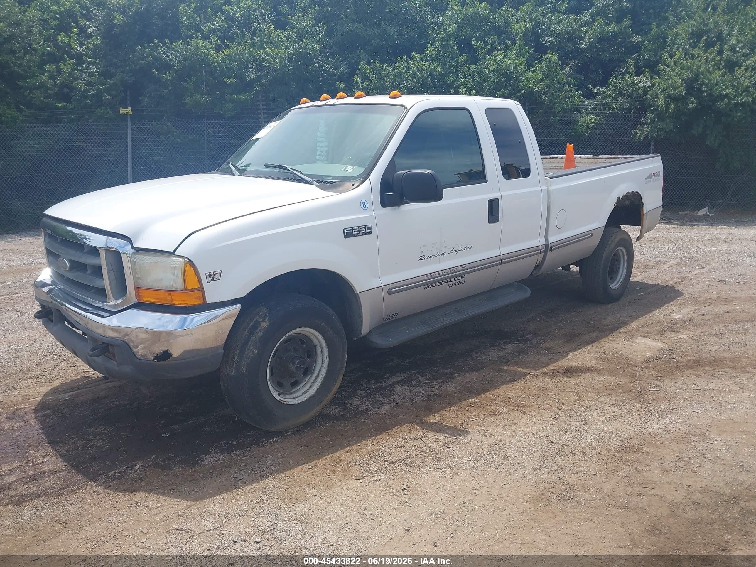 1999 Ford F-250 Lariat/xl/xlt White vin: 1FTNX21F3XEC03039