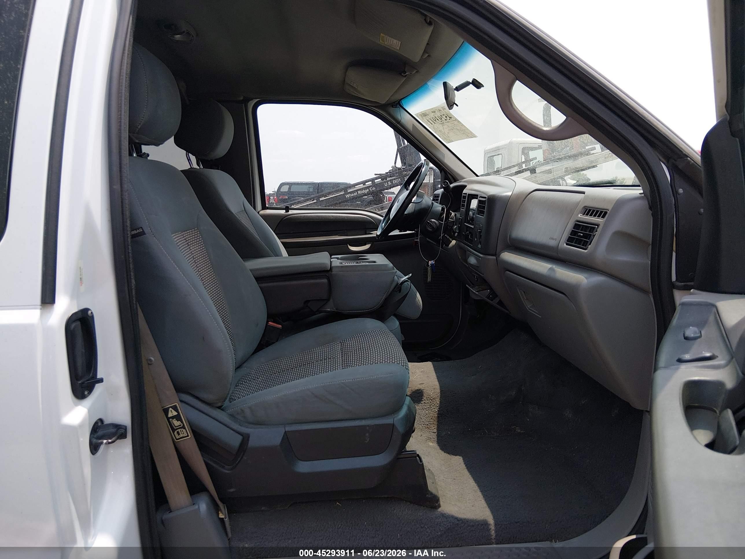 2000 Ford F-250 Lariat/xl/xlt Белый vin: 1FTNX21F3YEB97017