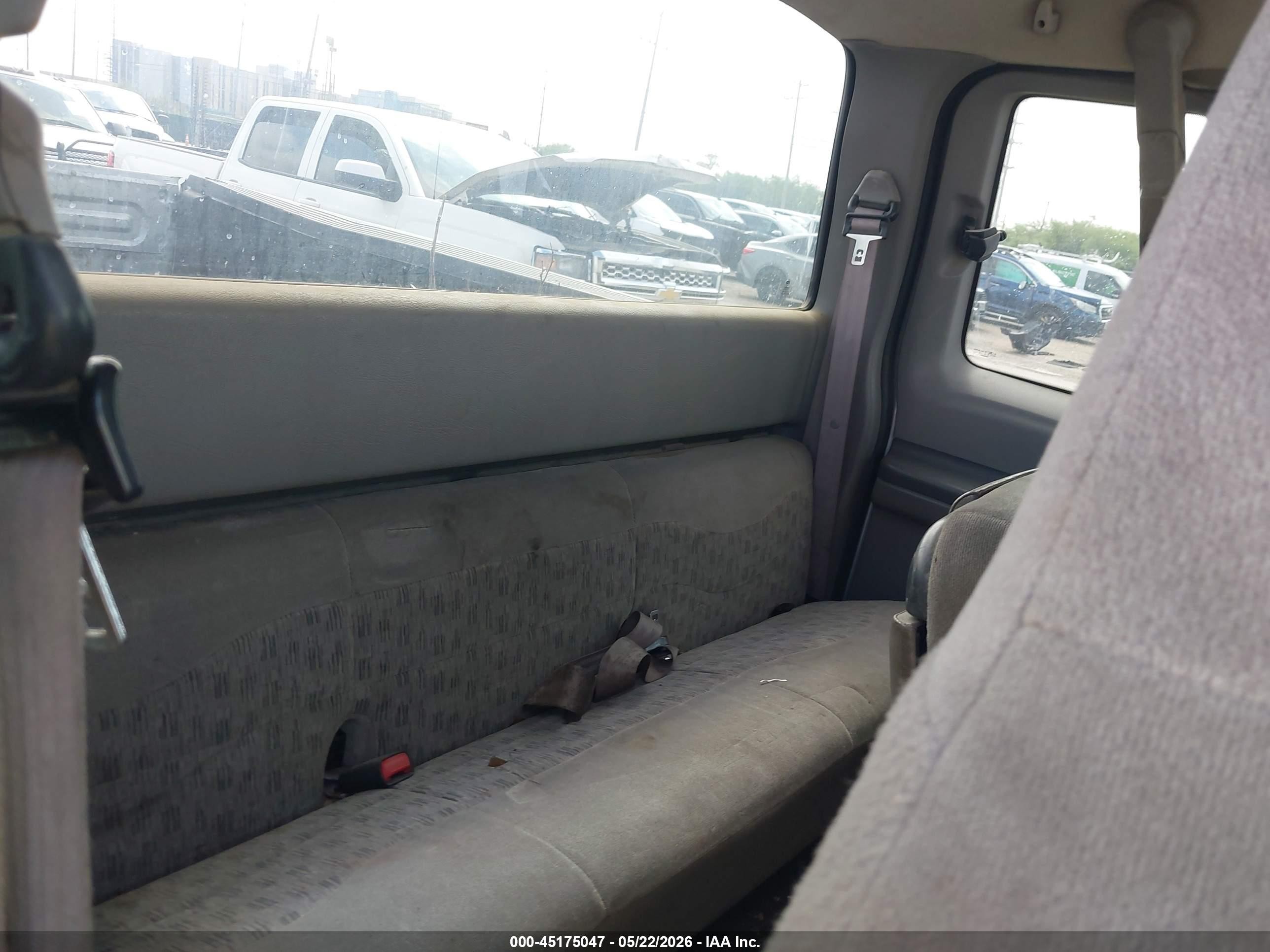 1999 Ford F-250 Lariat/xl/xlt Серебряный vin: 1FTNX21F4XEC91552