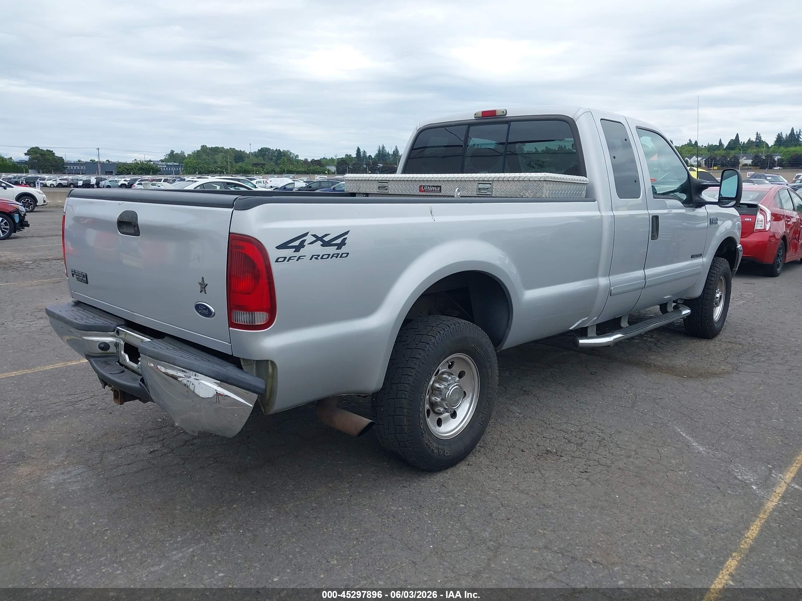 2002 Ford F-250 Lariat/xl/xlt Silver vin: 1FTNX21F52ED19707