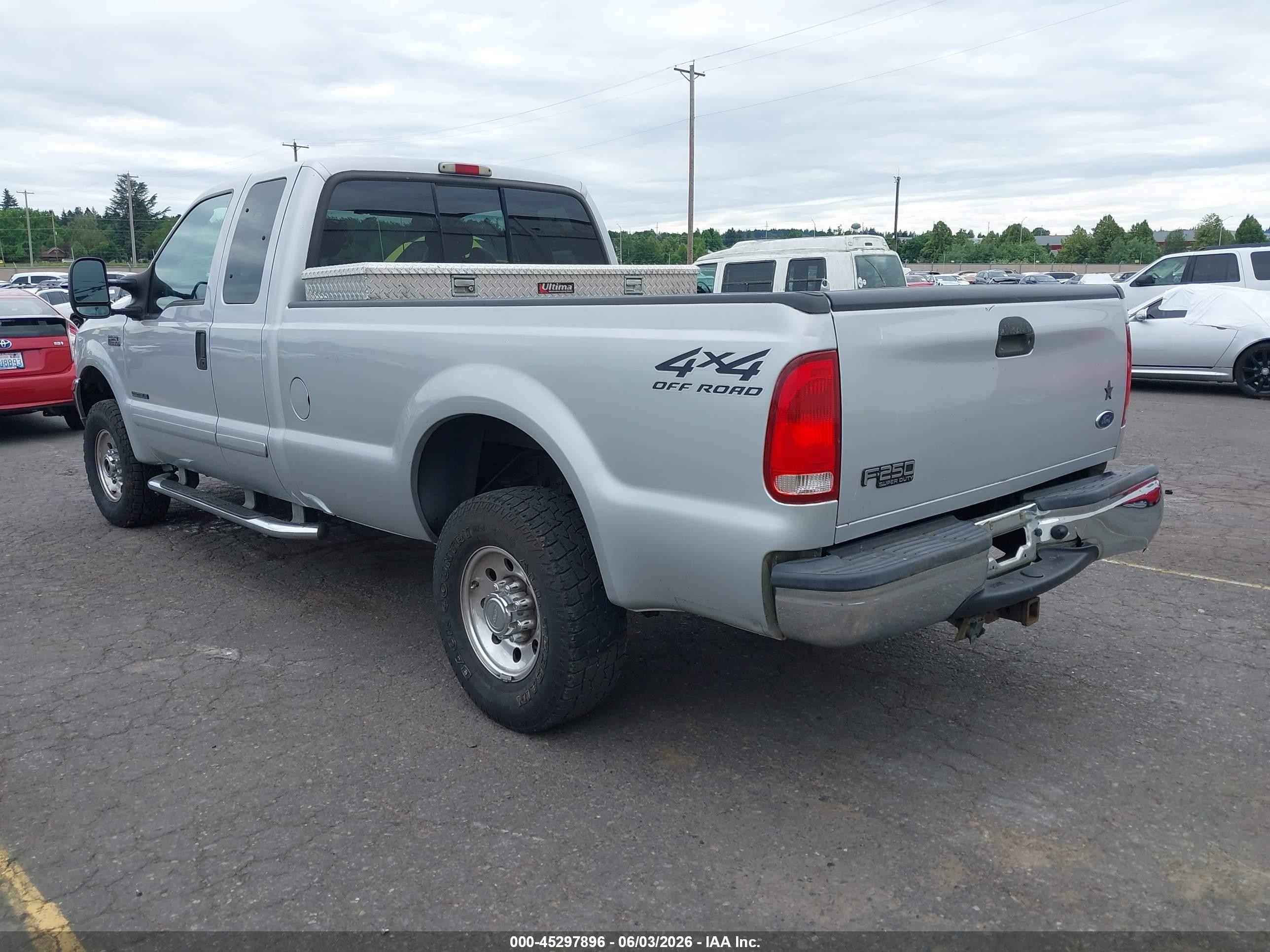 2002 Ford F-250 Lariat/xl/xlt Silver vin: 1FTNX21F52ED19707