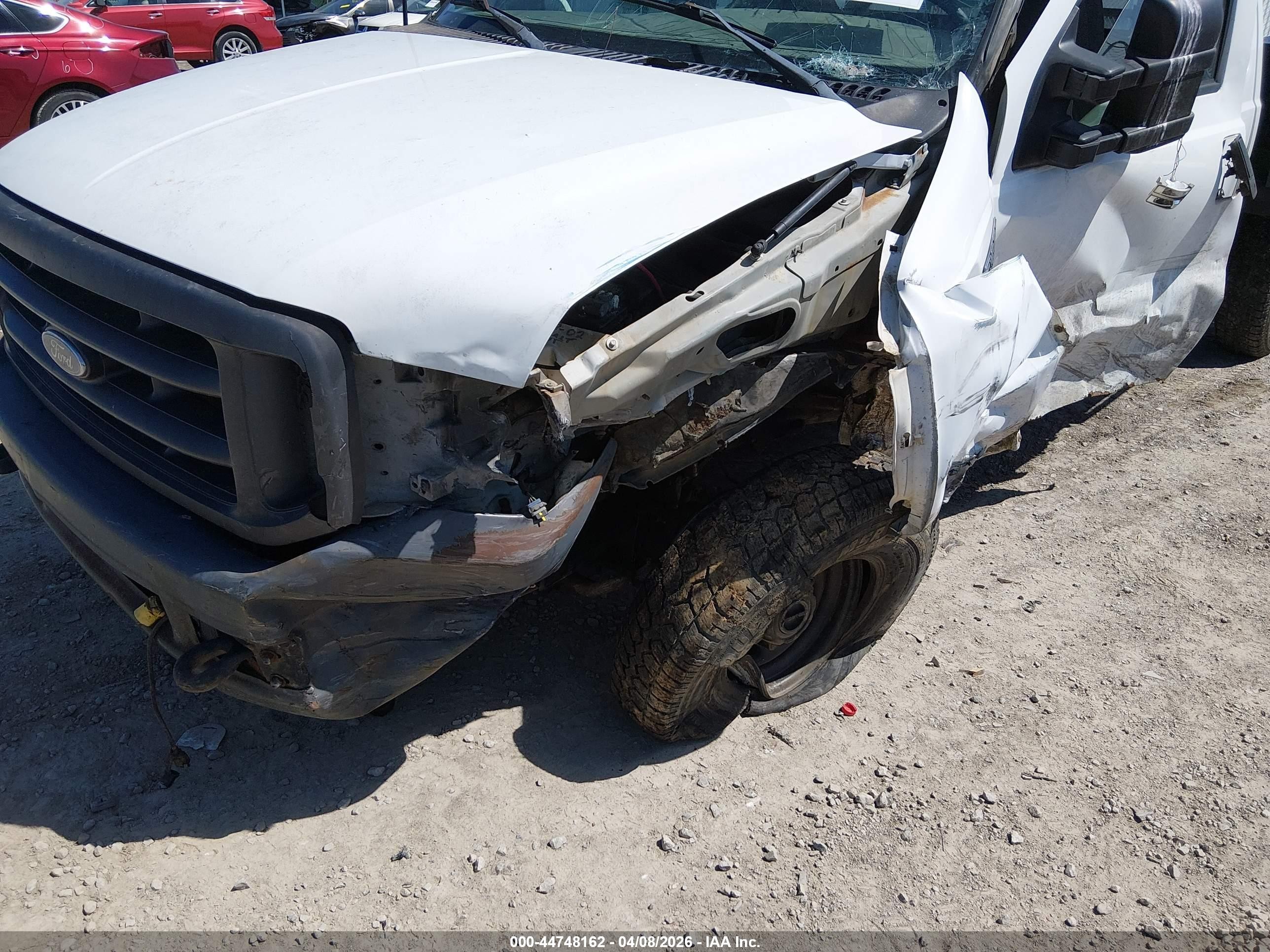 1999 Ford F-250 Lariat/xl/xlt White vin: 1FTNX21F5XEC03026
