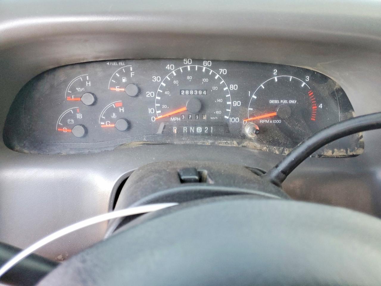 2000 Ford F250 Super Duty Burgundy vin: 1FTNX21F6YEB17757