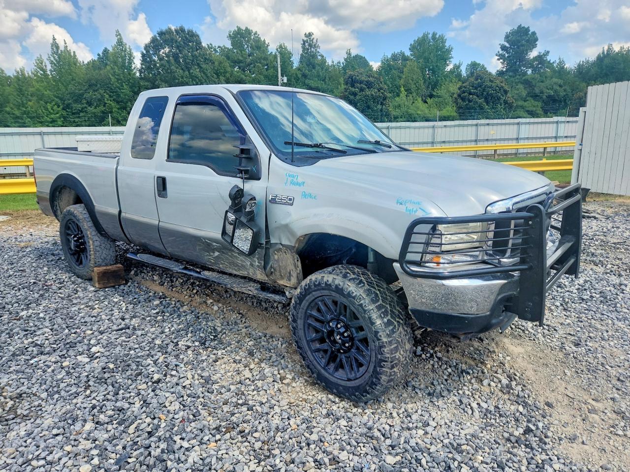 2001 Ford F250 Super Duty Silver vin: 1FTNX21F71EB23119