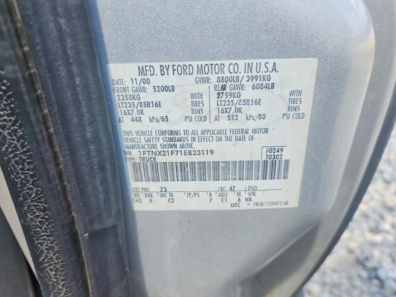 2001 Ford F250 Super Duty Silver vin: 1FTNX21F71EB23119