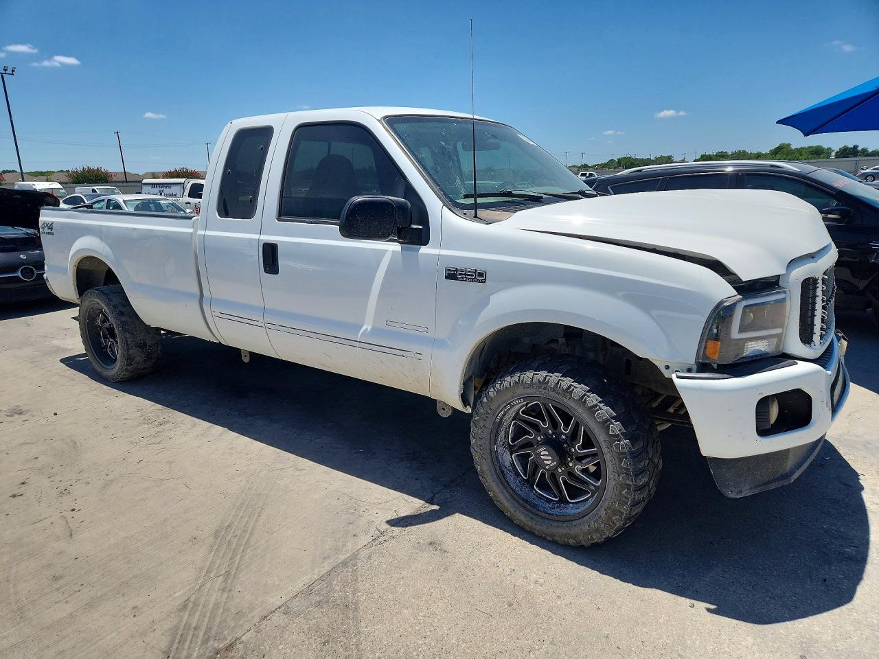 2000 Ford F250 Super Duty White vin: 1FTNX21F7YEB06329
