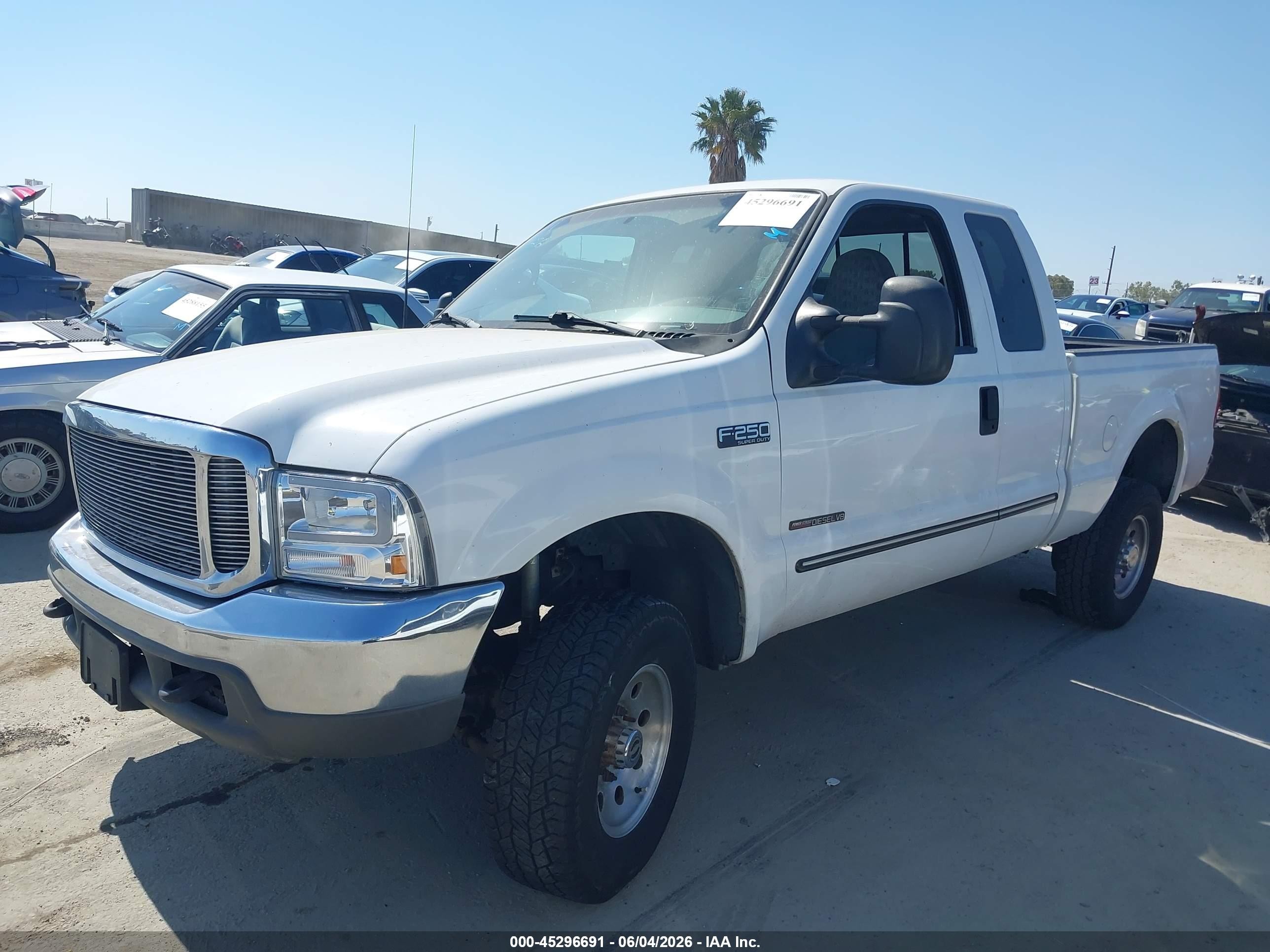 2000 Ford F-250 Lariat/xl/xlt White vin: 1FTNX21F7YEB45390